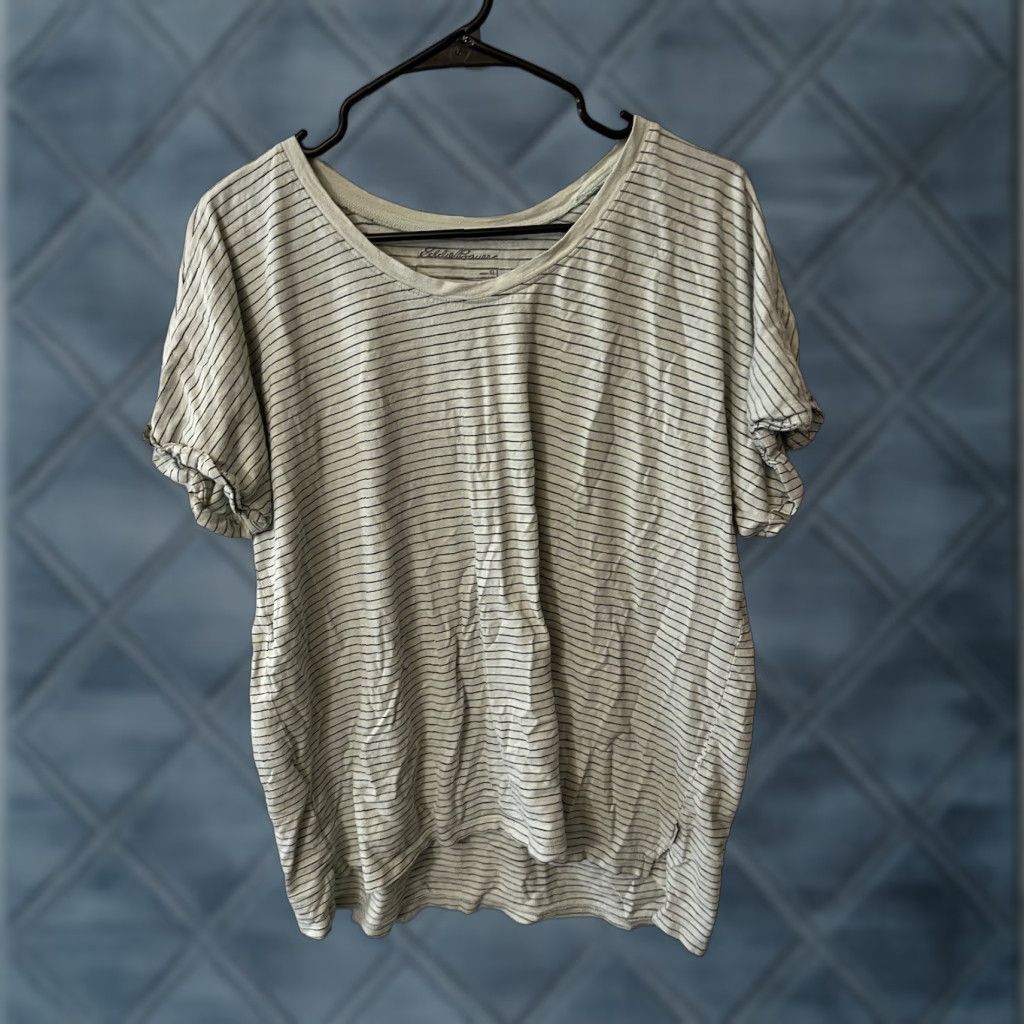 Eddie Bauer VINTAGE Eddie Bauer Women's T Shirt Striped Short Sleeve Top Gray XL Size Regular Shirt Womens Size XL / US 12-14 / IT 48-50 - 1 Thumbnail