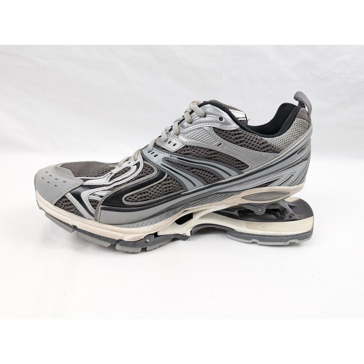 Balenciaga o1rshd1 Rubber X-Pander Sneakers in Grey/Black/White Size US 11 / EU 44 - 9 Thumbnail