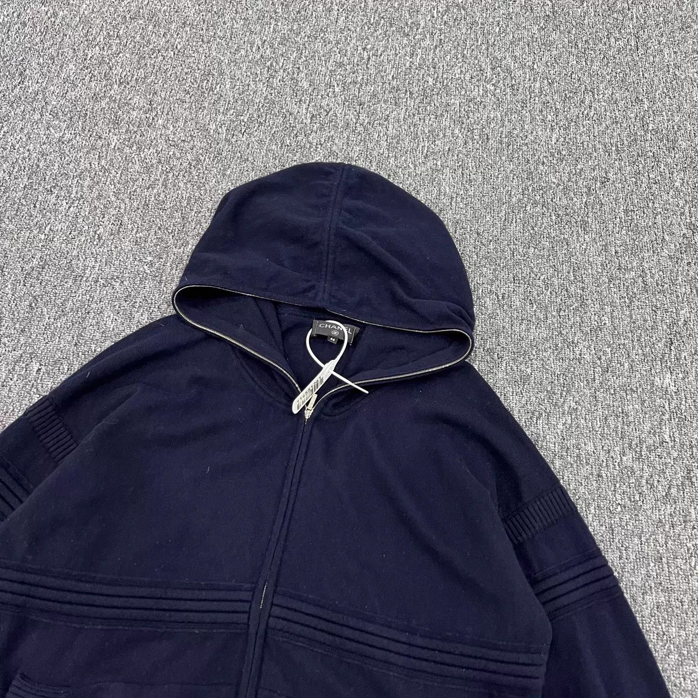 Chanel Chanel CC Navy Knit Zip-Up Jacket 44 99 New Size L / US 10 / IT 46 - 3 Thumbnail
