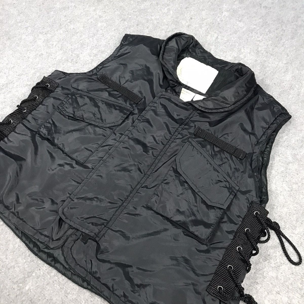 Japanese Brand BODY ARMER VEST TACTICAL STYLE MILITARY Size US M / EU 48-50 / 2 - 2 Thumbnail