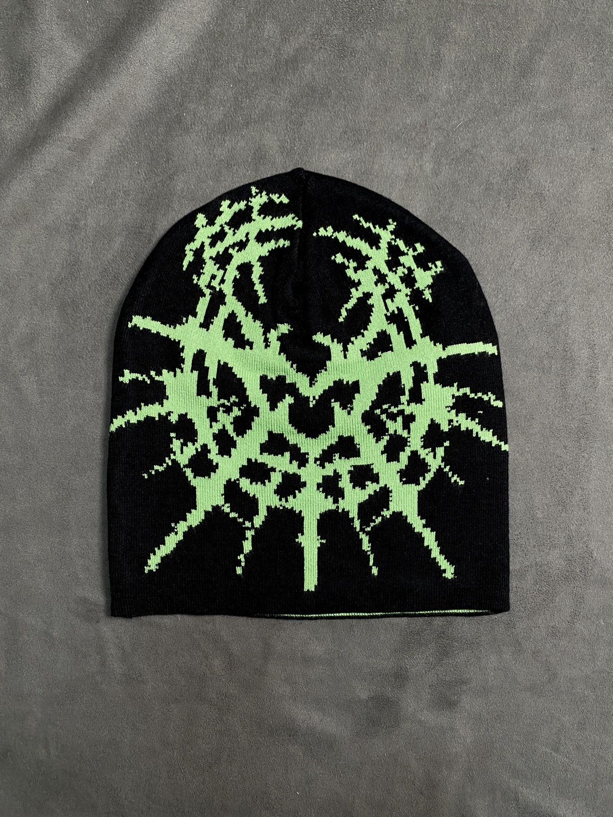 Japanese Brand Rare Y2k Gothic Spider Graphic No Cuff Knit Black Beanie OS Size ONE SIZE - 1 Thumbnail