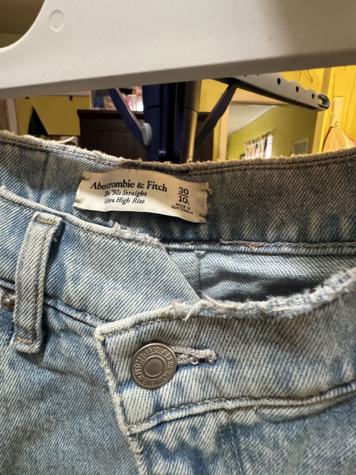 Abercrombie & Fitch Abercrombie Curve Love Crisscross Waist Jeans Size 30 Size 30" / US 8 / IT 44 - 2 Thumbnail