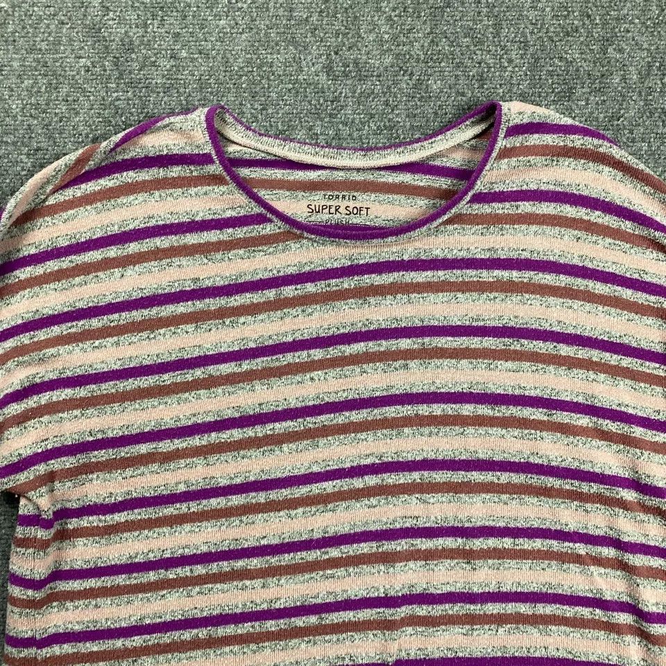 Torrid Torrid Sweater Womens Size 2 Striped 3/4 Sleeve Super Soft Size XS / US 0-2 / IT 36-38 - 2 Thumbnail