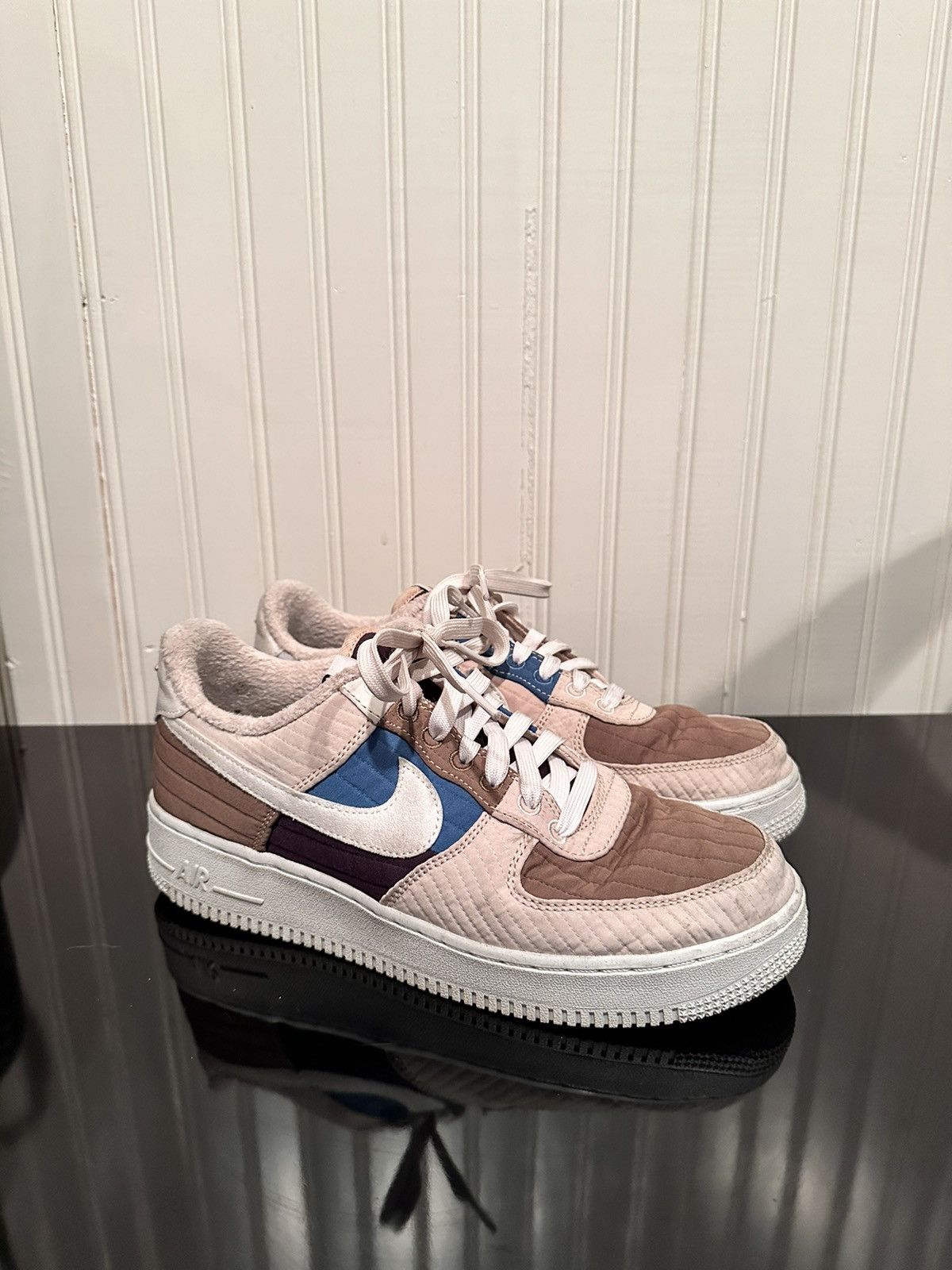 Nike Nike Air Force 1 ‘07 “Toasty” Fur Lined Size US 7.5 / EU 40-41 - 1 Thumbnail