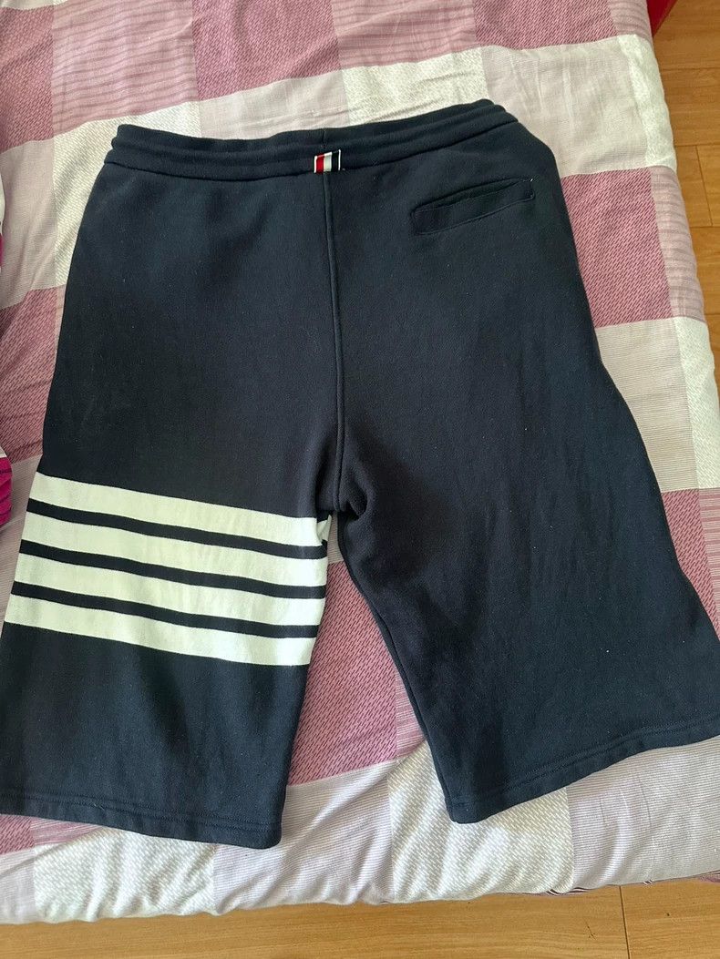 Thom Browne Thom browne Size 3 Shorts 2504-Nextarrow Size US 32 / EU 48 - 7 Thumbnail
