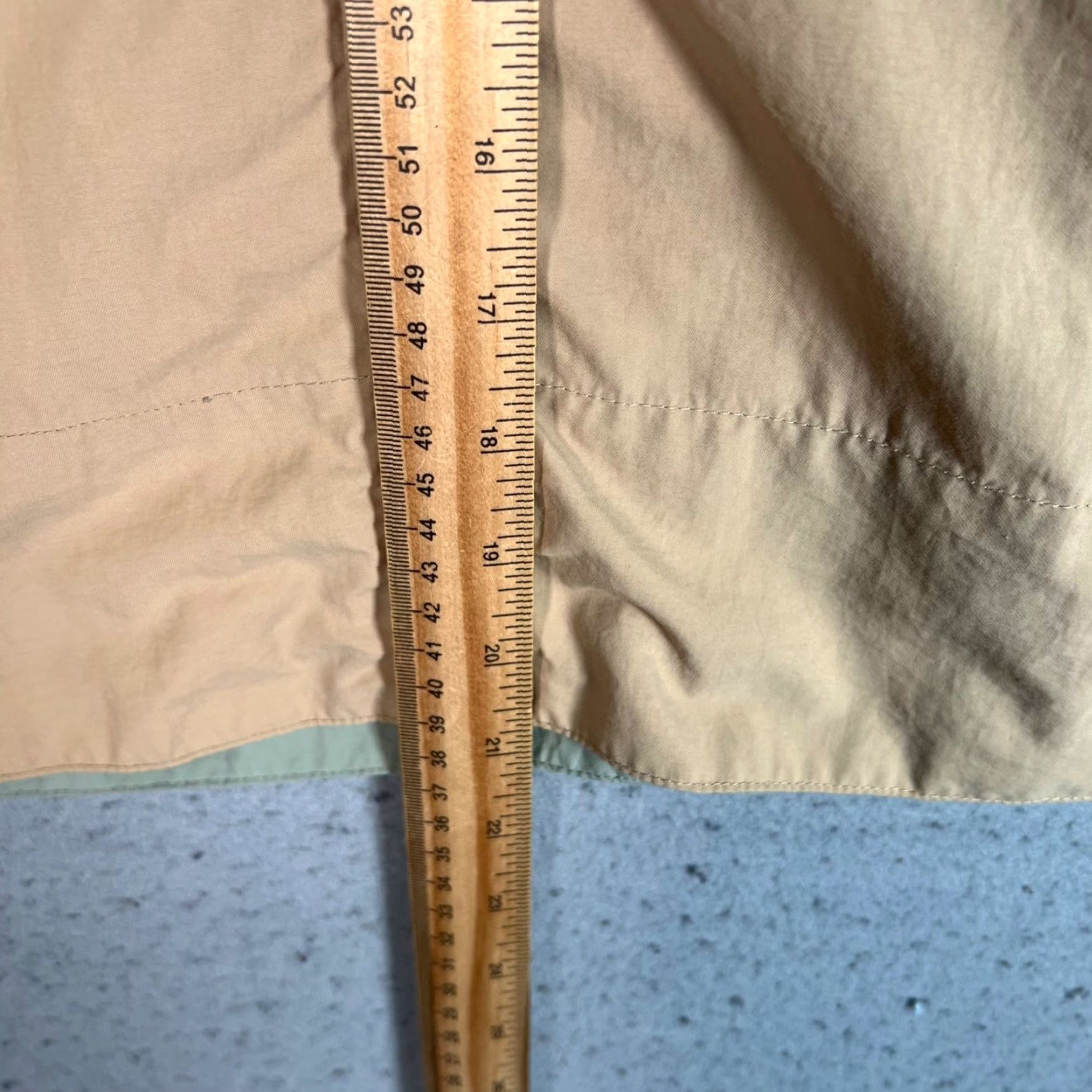 Mountain Hardwear VINTAGE Mountain Hard Wear Skirt Women Adult 8 Beige Nylon Knee-Length Cargo Casual Womens Size 30" / US 8 / IT 44 - 6 Thumbnail