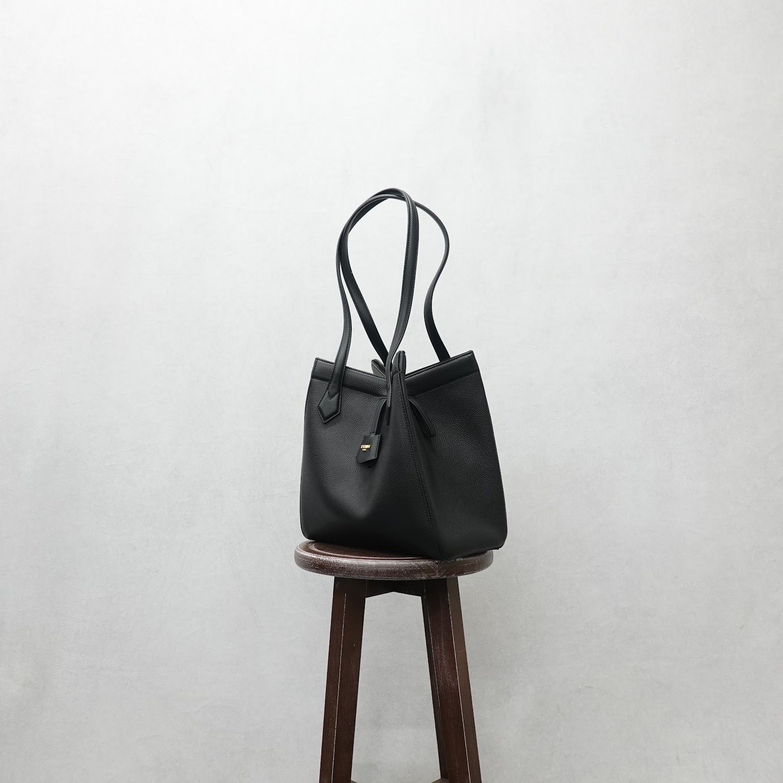 Fendi FENDI Origami Medium Bag 8BH414APZAF0KUR Size ONE SIZE - 2 Thumbnail