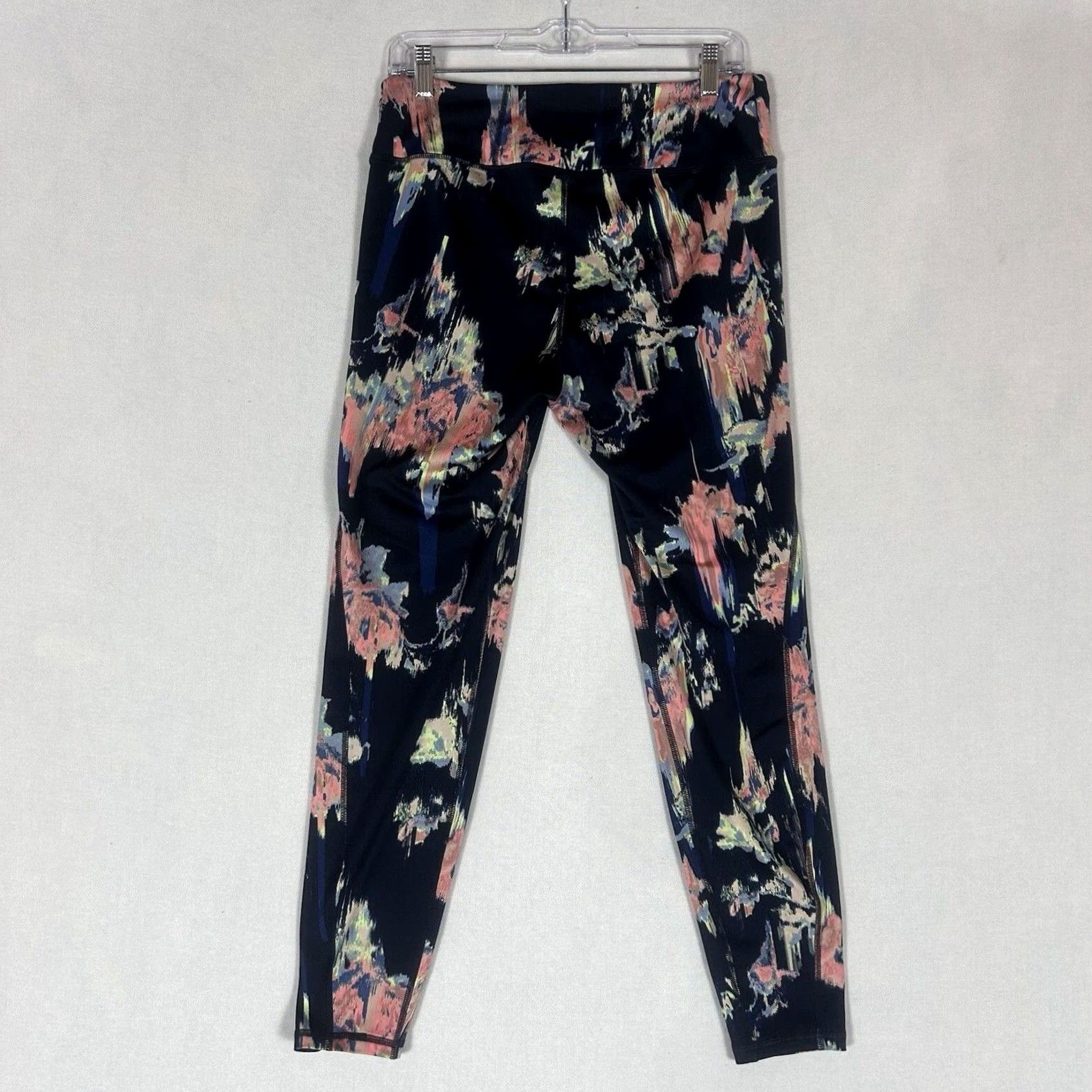 H&M H&M Sport Leggings Women L Ankle Yoga Gym Abstract Multicolor Fitness Stretch Run Training Size 36" / US 14 / IT 50 - 4 Thumbnail