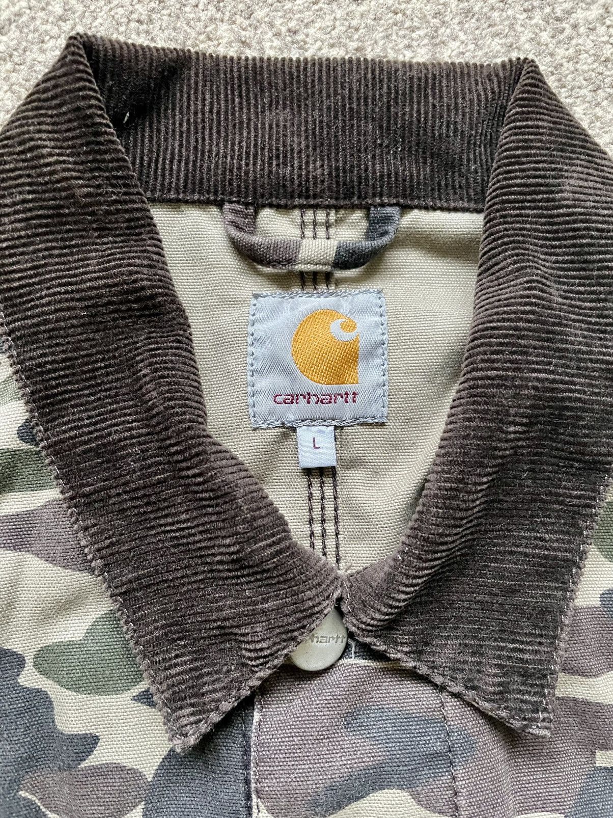 Carhartt Wip Carhartt WIP camo michigan chore jacket -Size L(Japan Stock) Size US L / EU 52-54 / 3 - 3 Thumbnail
