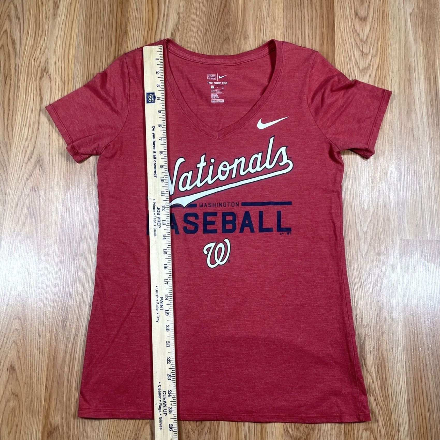 Nike Nike T-Shirt Womens S Small V-Neck Short Sleeve Washington Nationals Baseball Red Size S / US 4 / IT 40 - 3 Thumbnail