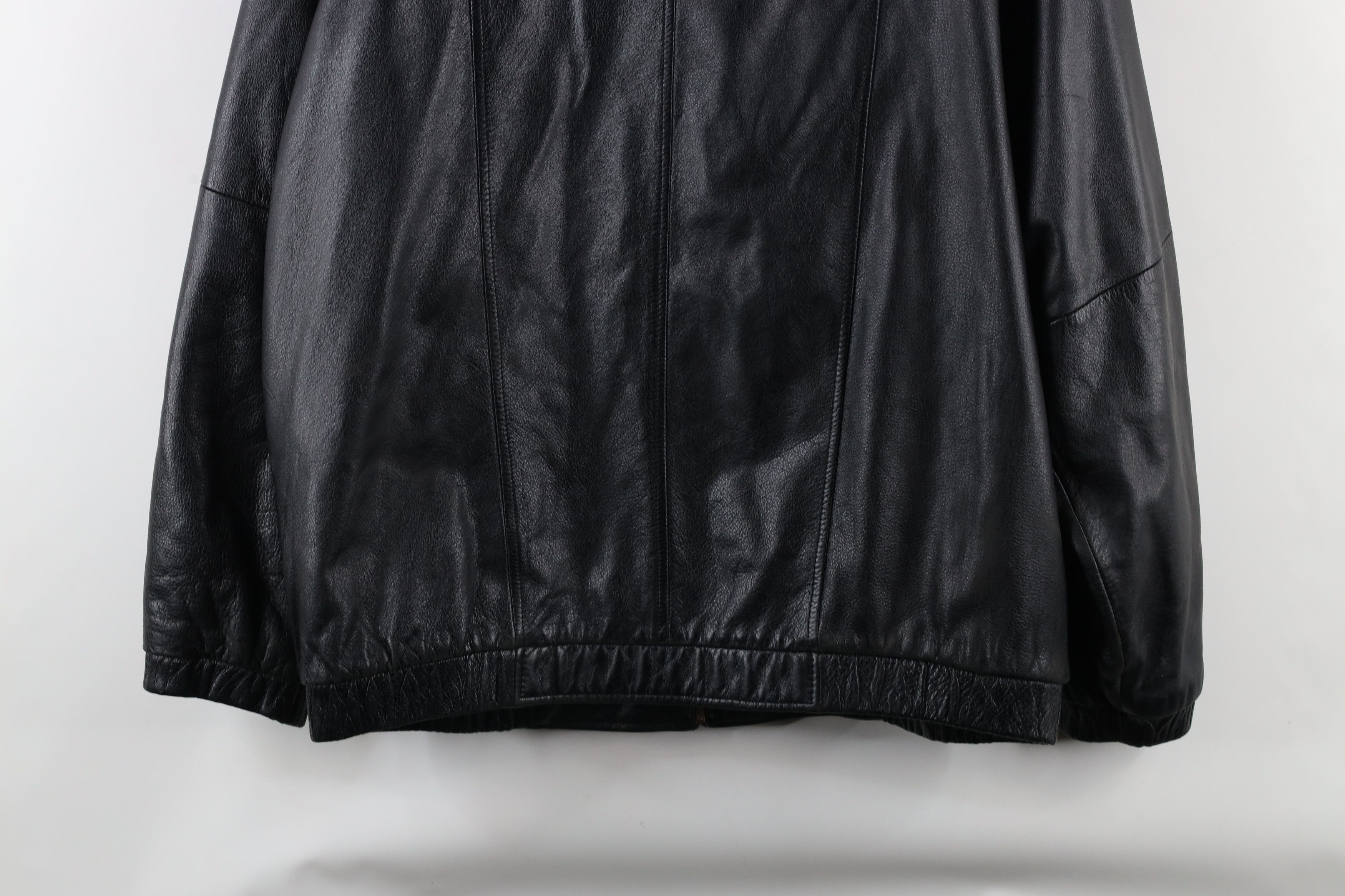 Vintage Vintage 90s Streetwear Quilted Leather Bomber Jacket Black Size US M / EU 48-50 / 2 - 17 Thumbnail