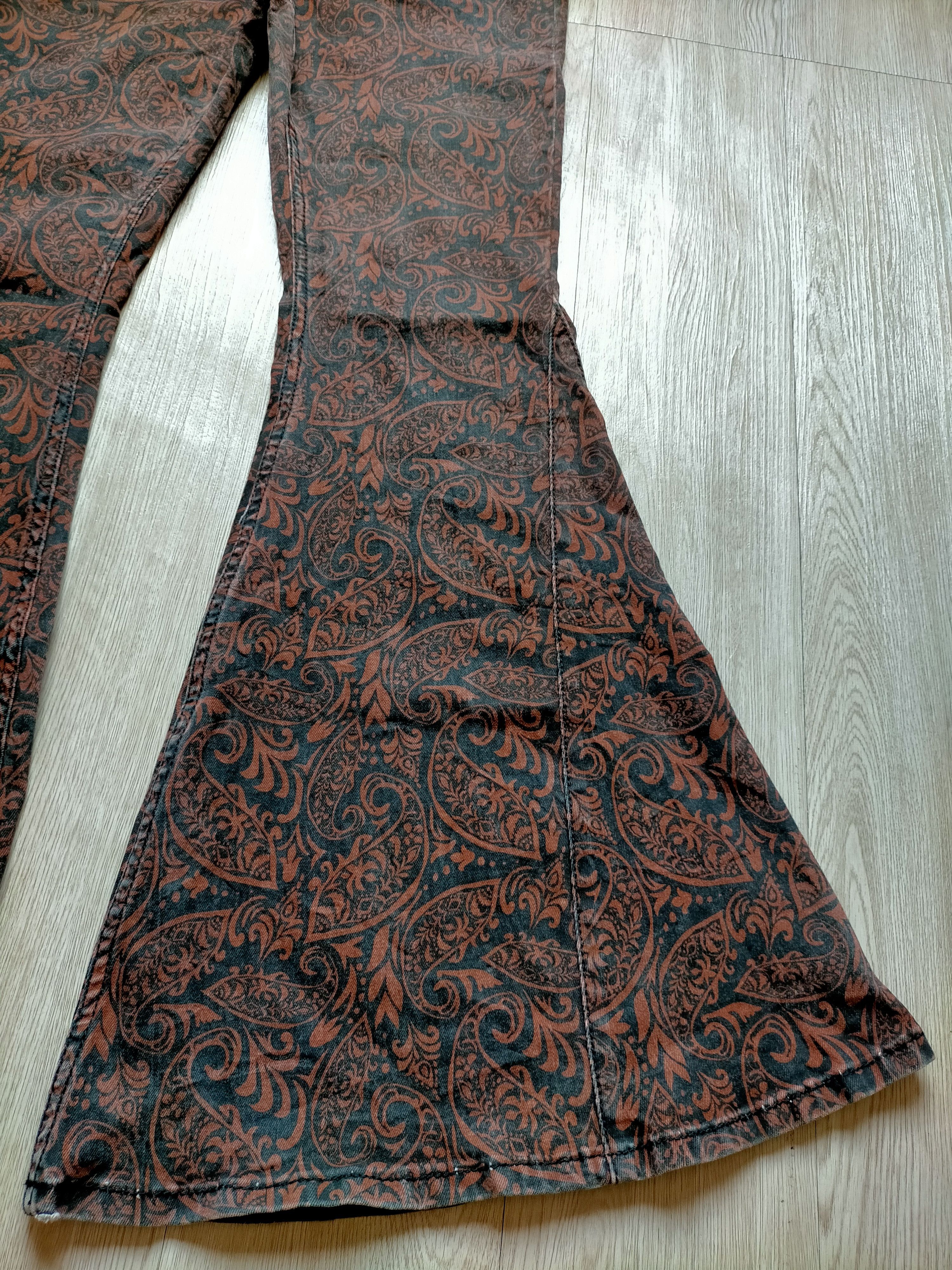 If Six Was Nine Flare Jeans Shyanne Paisley Boot cut denim Size US 28 / EU 44 - 7 Thumbnail