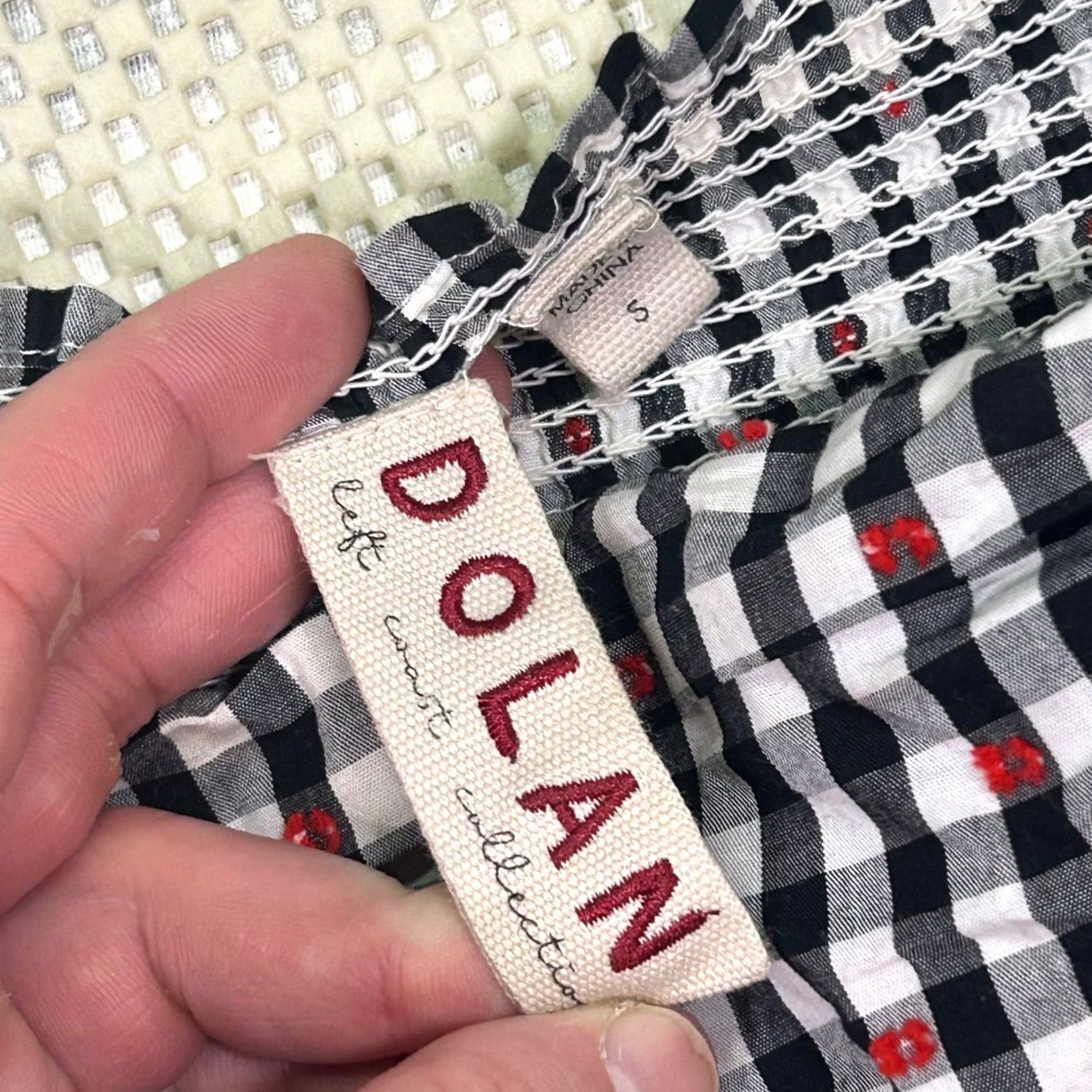 Vintage Dolan Gingham Off Shoulder Crop Top Tie Front Blouse Black Accent Size S Womens Blouse Cropped Short Puff Sleeve Checkered Top DPZ Size S / US 4 / IT 40 - 6 Thumbnail