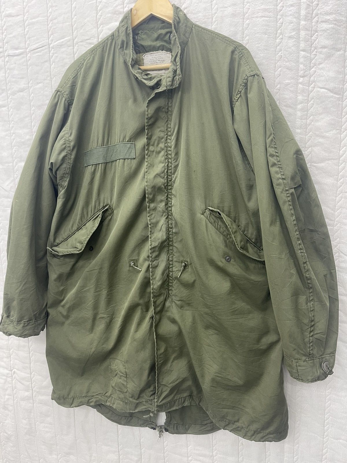 Vintage GILBRATA INDUSTRIES GARMENT MILITARY PARKA Size US S / EU 44-46 / 1 - 3 Thumbnail