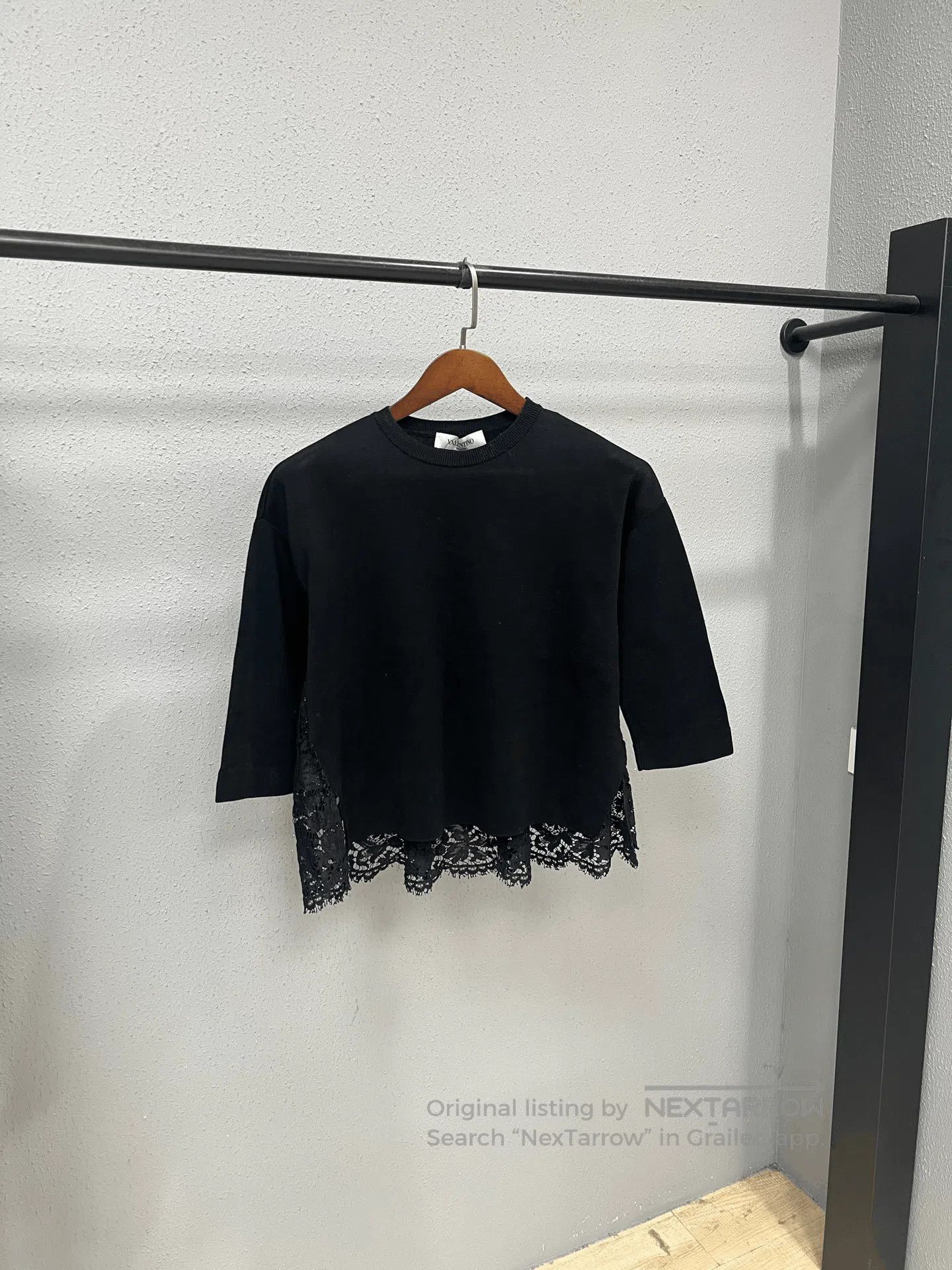 Valentino Valentino Lace Short. Size M / US 6-8 / IT 42-44 - 1 Thumbnail