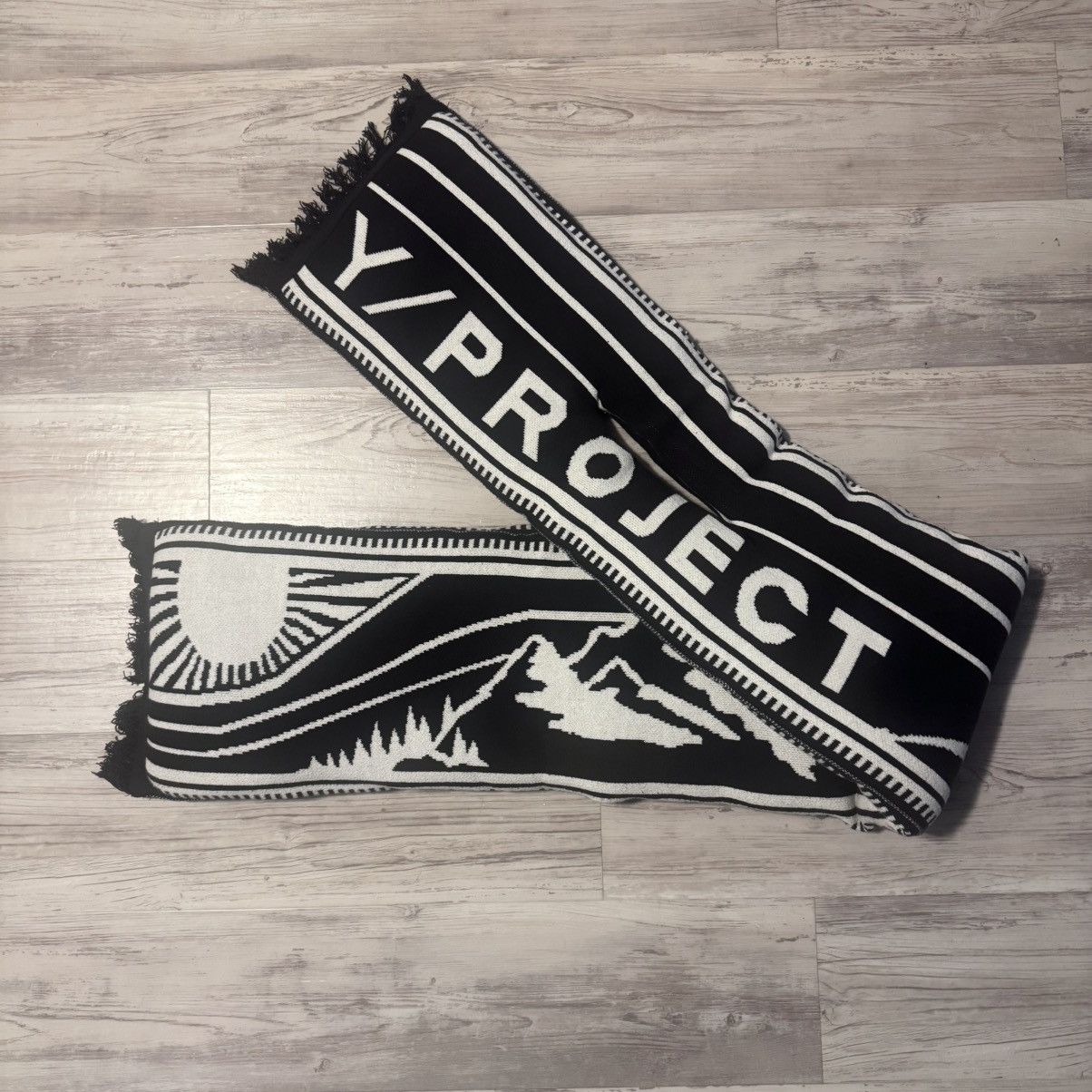 Y/Project Y/Project Ski Pillow Scarf Size ONE SIZE - 1 Thumbnail