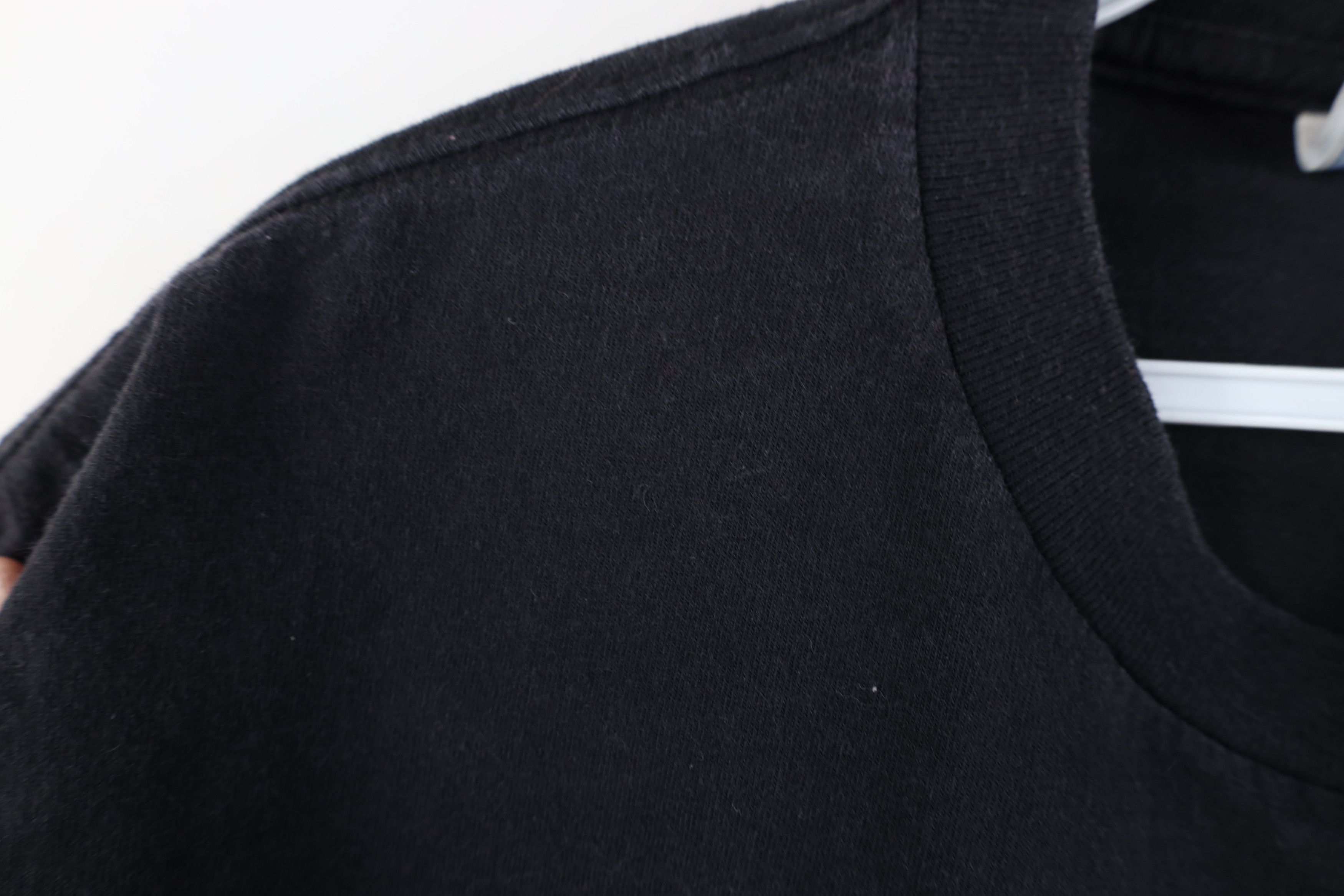Vintage Vintage 90s Streetwear Wolves Short Sleeve T-Shirt Black Size US XL / EU 56 / 4 - 7 Thumbnail