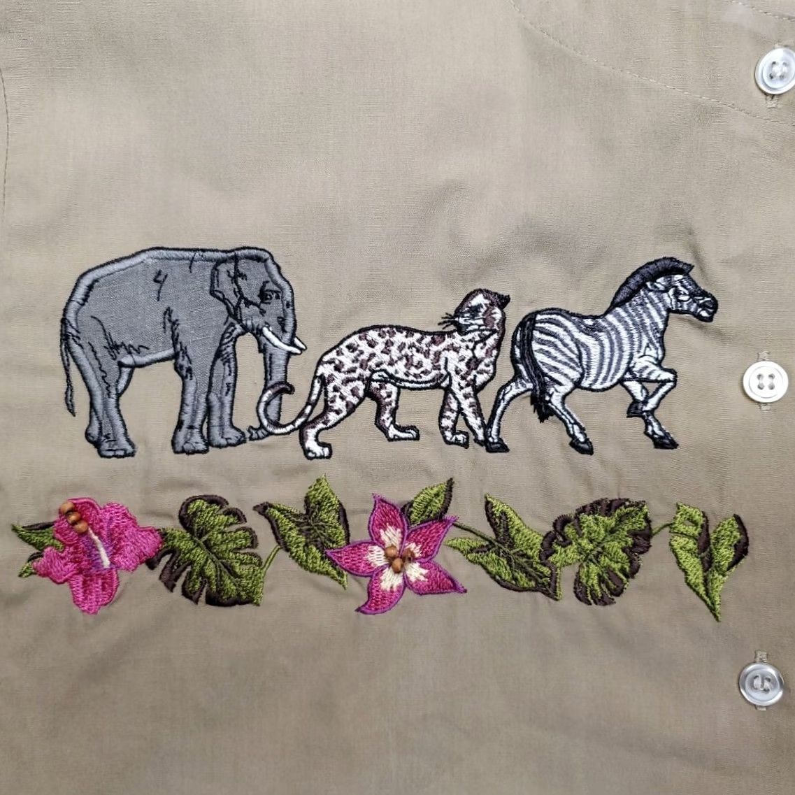 Vintage Karen Scott Shirt Women M Brown African Safari Animals Embroidered Cottage Core Vintage Button-Up Short Sleeve Denim? Size M / US 6-8 / IT 42-44 - 7 Thumbnail