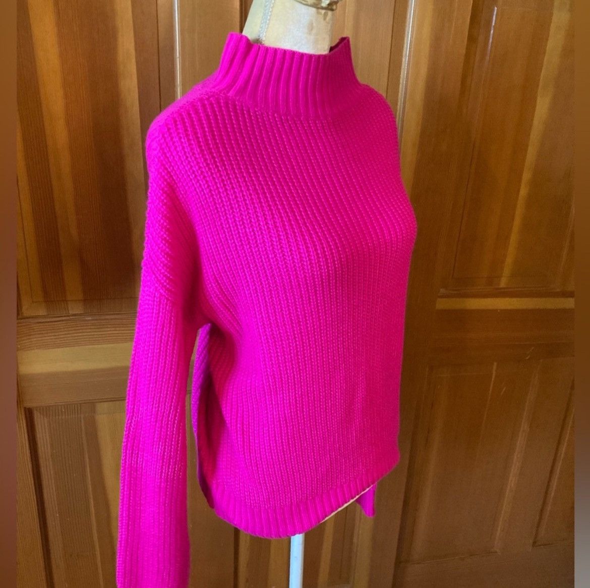 Designer × Other NWT, Lavishly Paris Ribbed Knit Mock Neck Sweater. Size M / US 6-8 / IT 42-44 - 9 Thumbnail