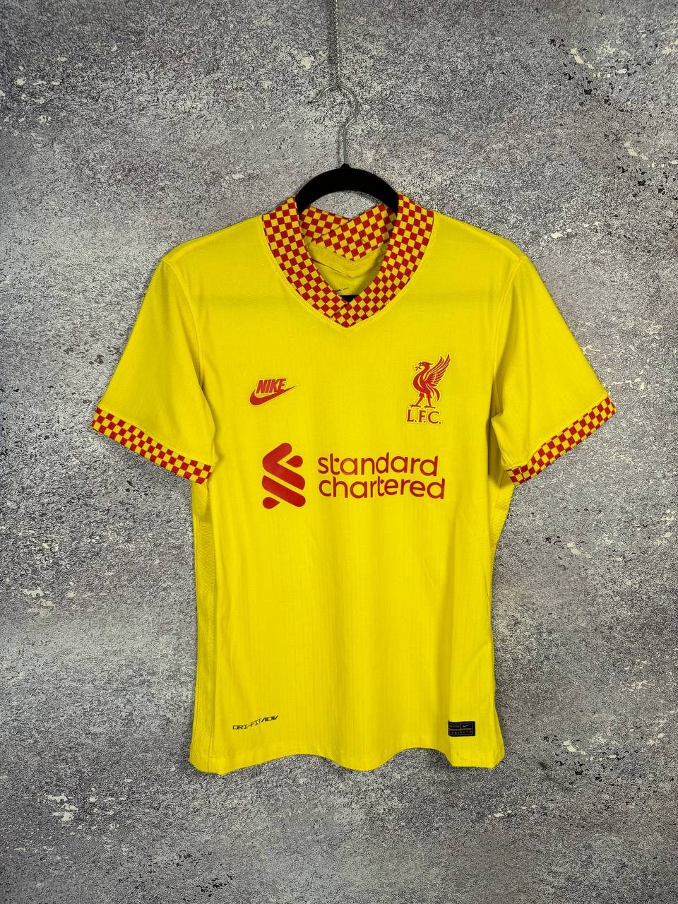 Nike × Vintage Vintage Liverpool 2021/22 Nike Soccer Jersey Small Size US S / EU 44-46 / 1 - 1 Thumbnail