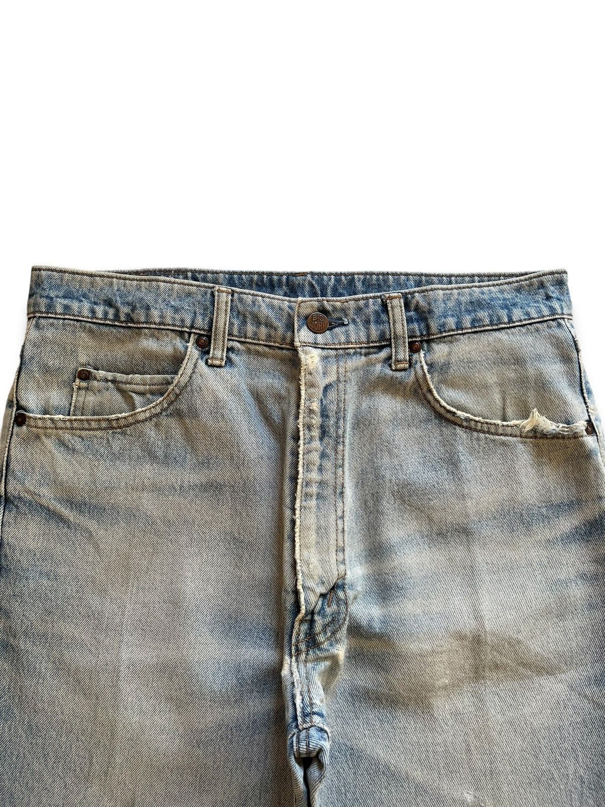 Japanese Brand Vintage Japanese Brand Light Wash Distressed Baggy Jeans Size US 32 / EU 48 - 4 Thumbnail