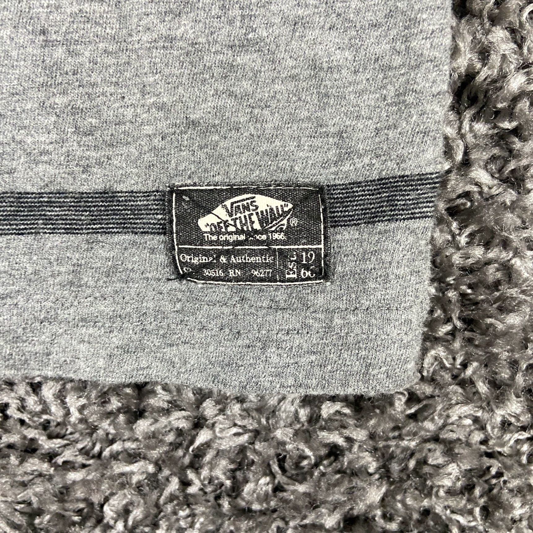 Vans Vans T-Shirt Gray Striped Men’s S Long Sleeve Shirt Size US S / EU 44-46 / 1 - 2 Thumbnail