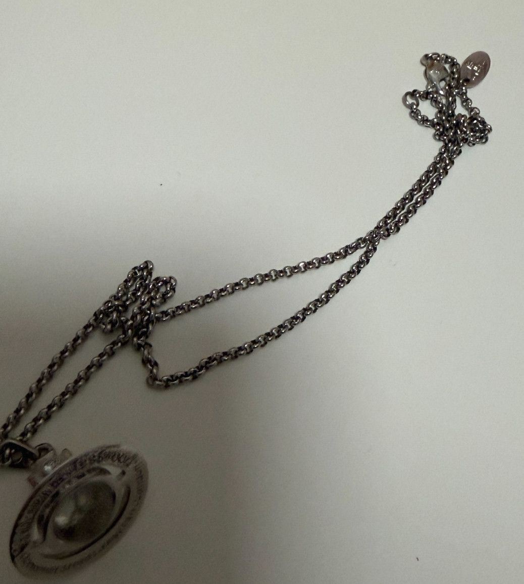 Vivienne Westwood Vivienne Westwood Silver Orb Necklace . Size ONE SIZE - 4 Thumbnail