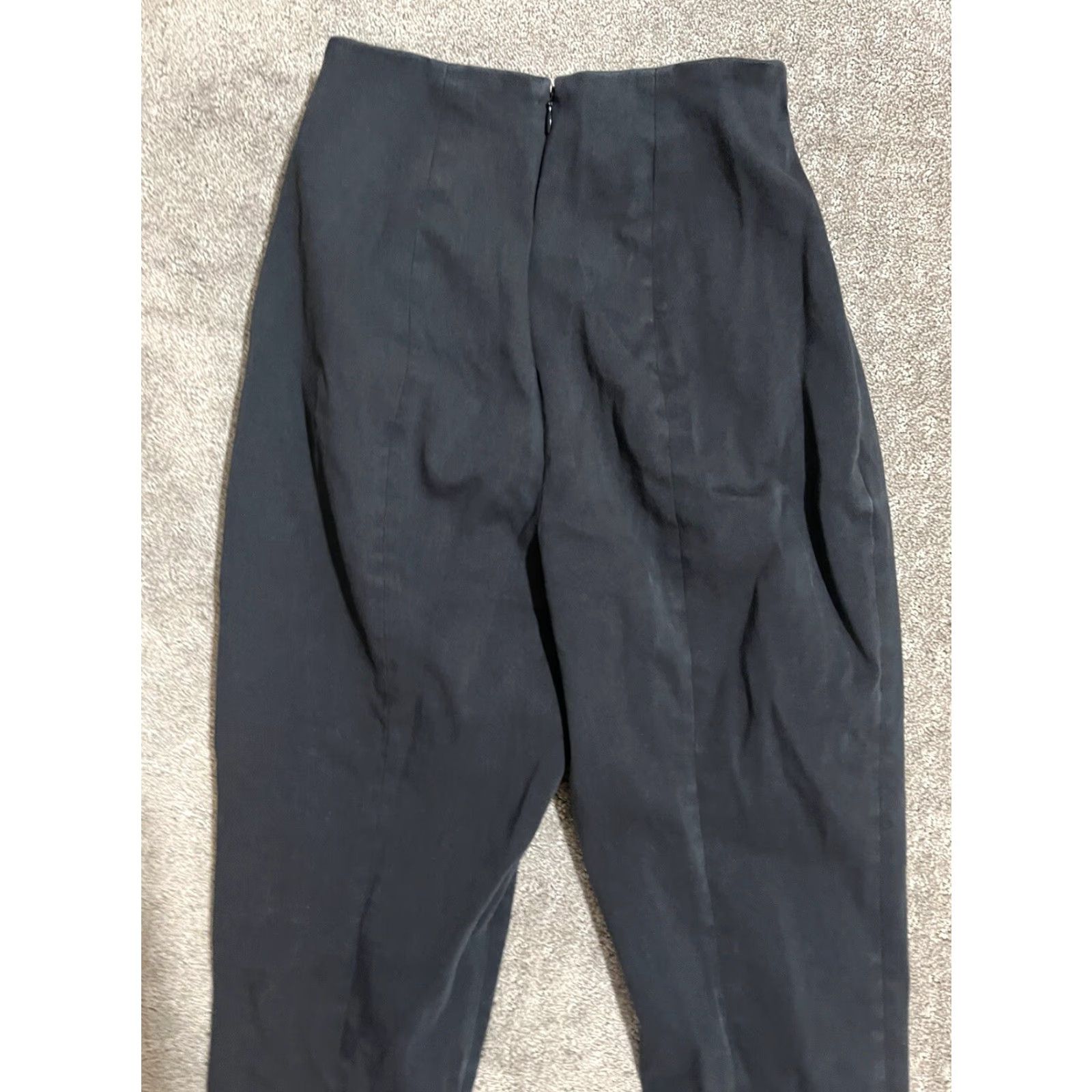 Bcbgmaxazria VINTAGE BCBGMAXAZRIA Pants Skinny Zip Back Black XS Women Pants Size 26" / US 2 / IT 38 - 4 Thumbnail