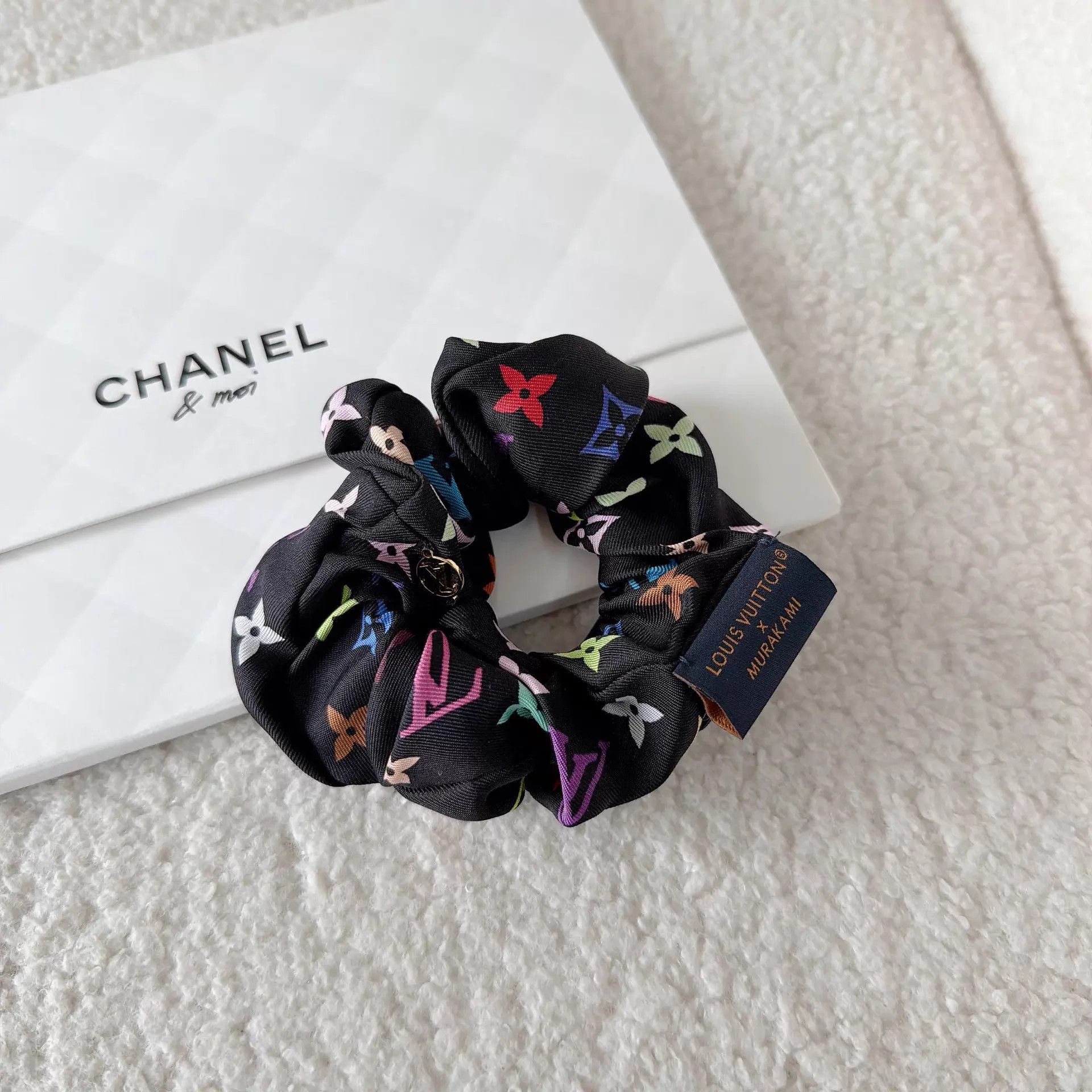 Louis Vuitton LV x Takashi Murakami Hair Tie Size ONE SIZE - 1 Thumbnail