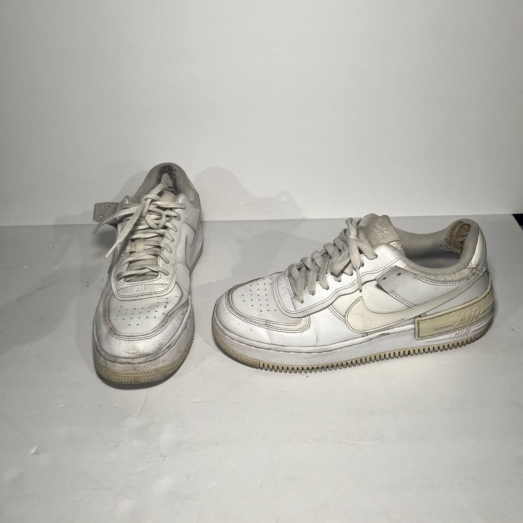 Nike Nike Air Force 1 Shadow Triple White Lace Up Sneakers Womens 10 Shoes Low Top Activewear 2023 C10919-100 Size US 8 / IT 38 - 2 Thumbnail