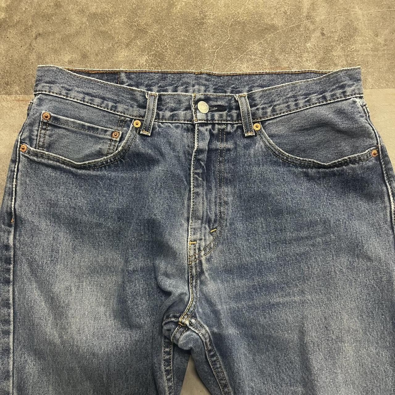 Levi's Vintage Y2K/2000s Levis Grunge Essential Medium Wash Denim Jeans! Size US 34 / EU 50 - 4 Thumbnail