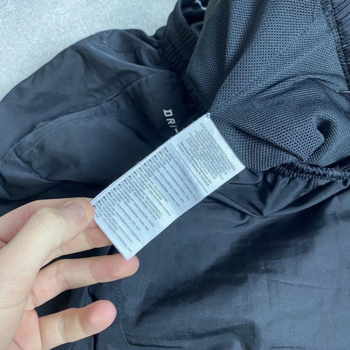 Nike Vintage Nike Track Pants Y2K Size US 30 / EU 46 - 7 Thumbnail