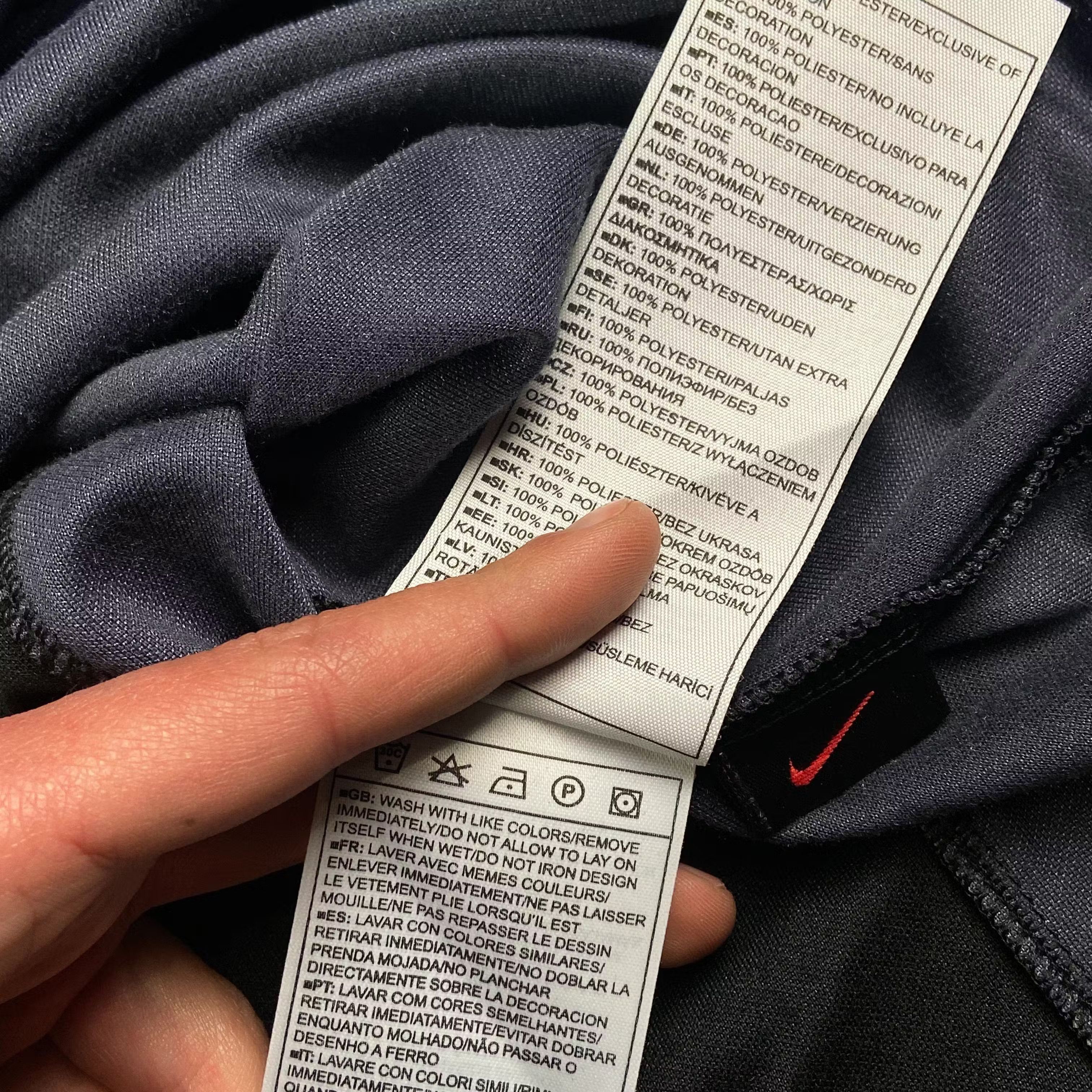 Nike × Vintage Mens Long Sleeve Sweatshirt Nike Team Vintage Size XXL 2XL Size US XXL / EU 58 / 5 - 8 Thumbnail