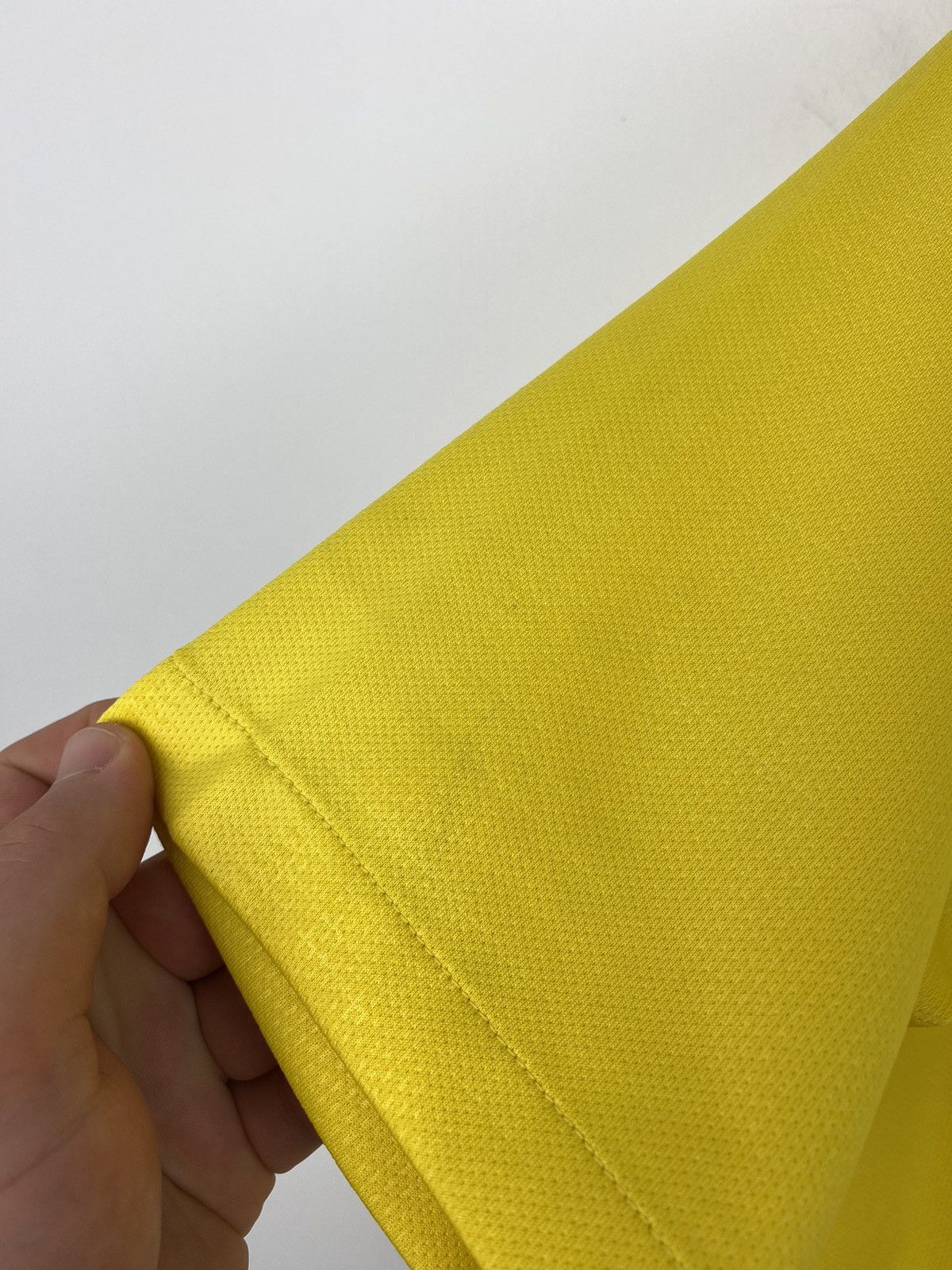 Nike Brazil 2018 2019 Home Soccer Jersey Football Shirt Argentina Size US XS / EU 42 / 0 - 14 Thumbnail