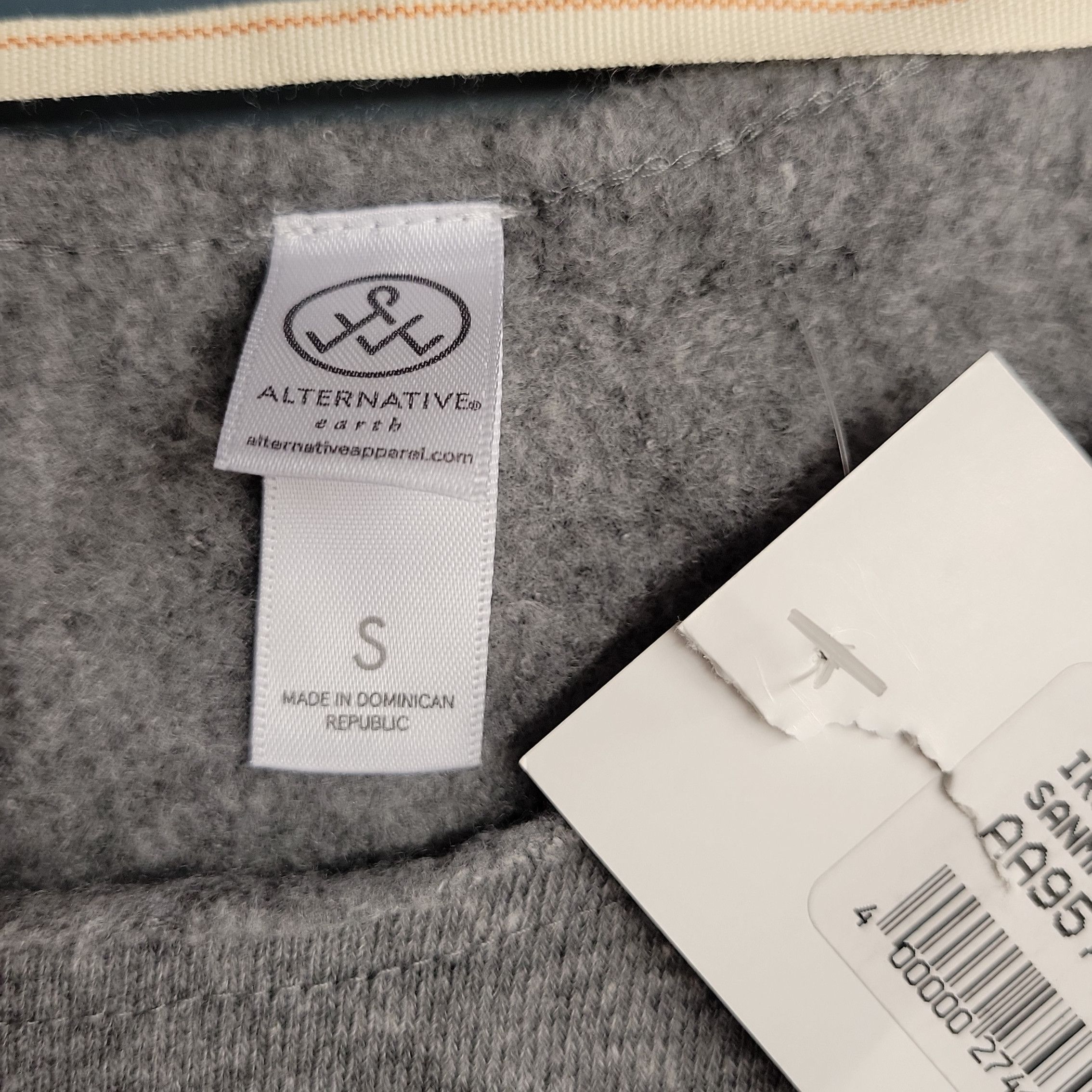 NBDN Nobrandedon 5 for 25 NEW I Run Cutoff Super Soft Sweatshirt sz S Size S / US 4 / IT 40 - 5 Thumbnail