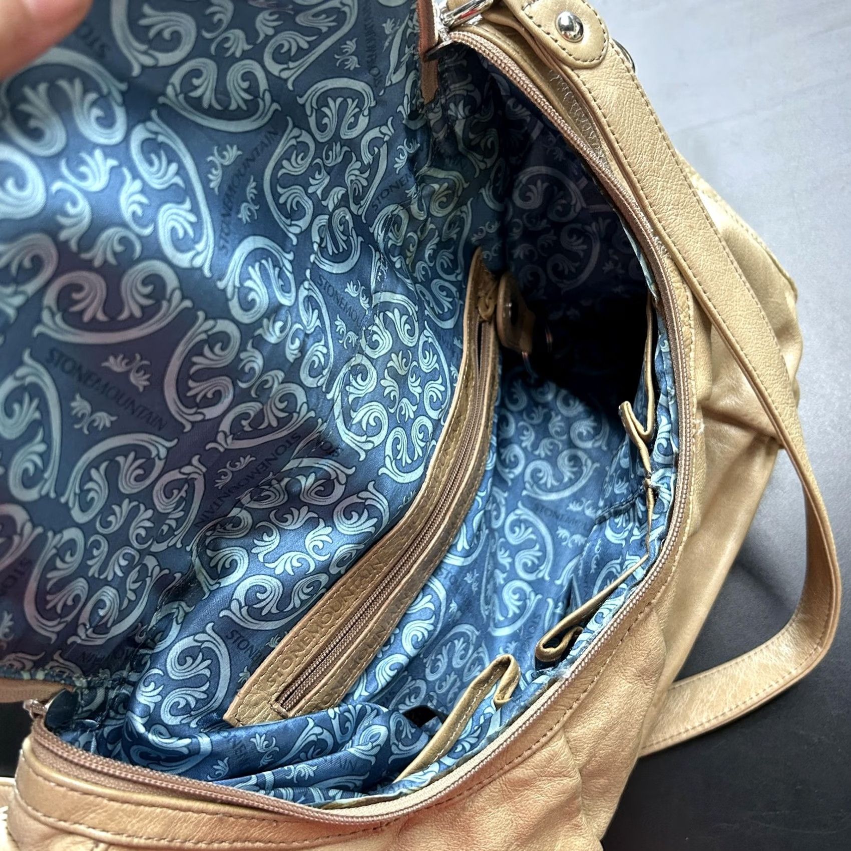 Vintage Stone Mountain Hobo Bag Womens Medium Gold Leather Studded Zip Shoulder Purse Size ONE SIZE - 5 Thumbnail