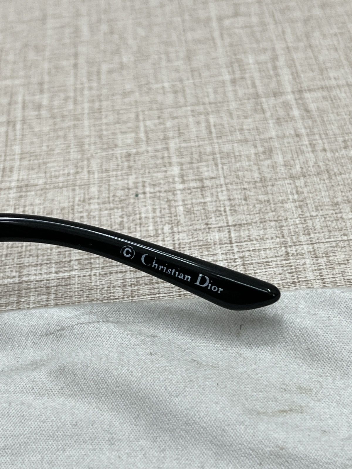 Dior 🔥🔥🔥STEALS DIOR SUNGLASSES Size ONE SIZE - 15 Thumbnail