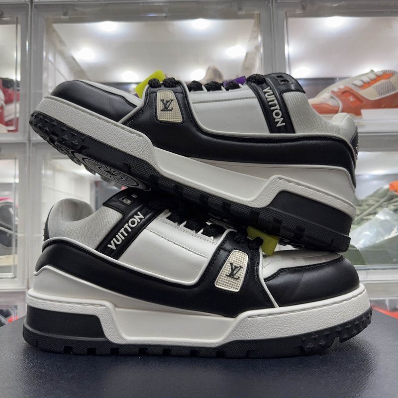 Louis Vuitton Louis Vuitton Trainer Maxi Black and White Sneakers -2508 Size US 10.5 / EU 43-44 - 7 Thumbnail