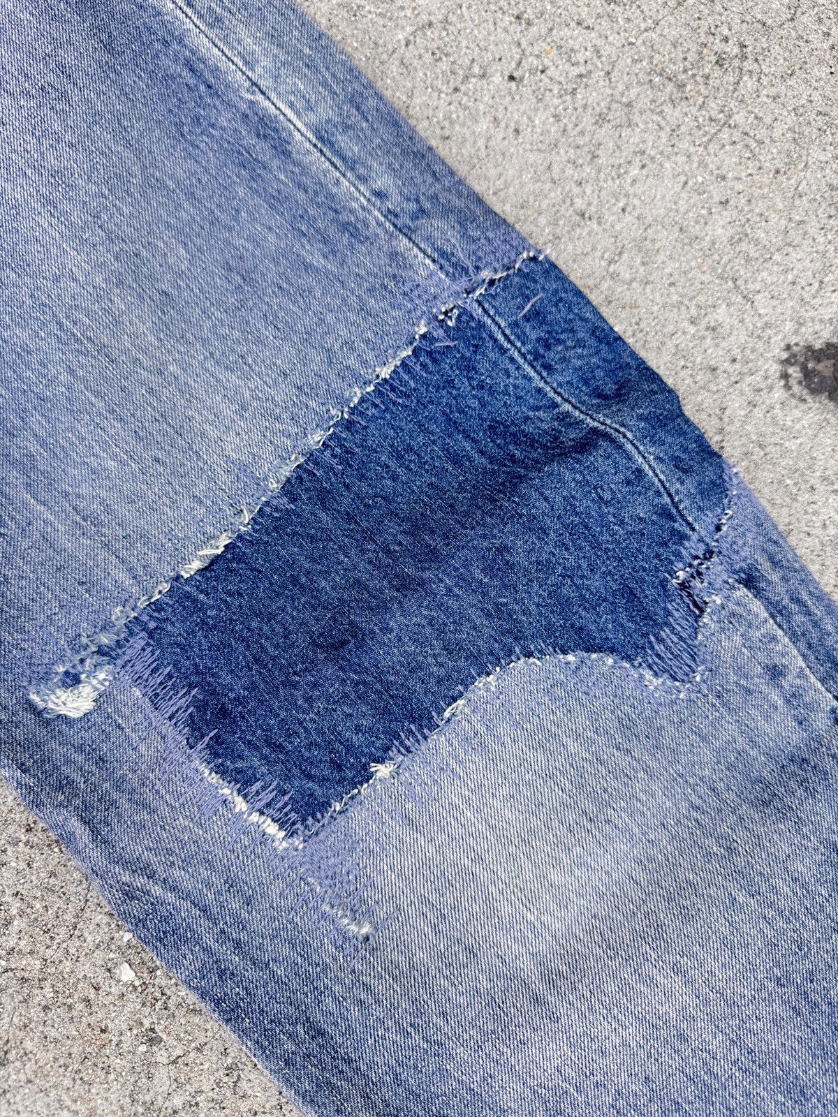 Levi's Levi’s Premium Distressed Patchwork Jeans Size US 29 - 3 Thumbnail