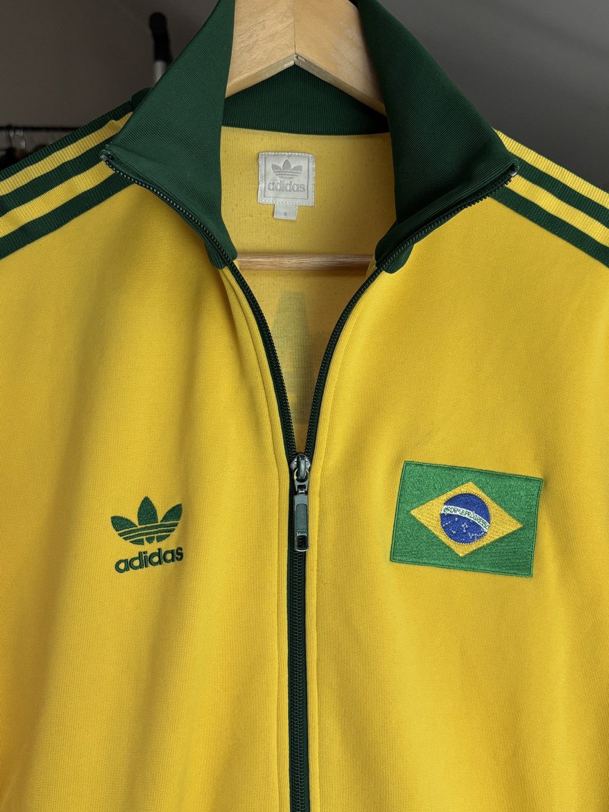 Adidas Vintage Adidas Brasil Fifa World Cup Track Zip Sweatshirt Size US S / EU 44-46 / 1 - 4 Thumbnail