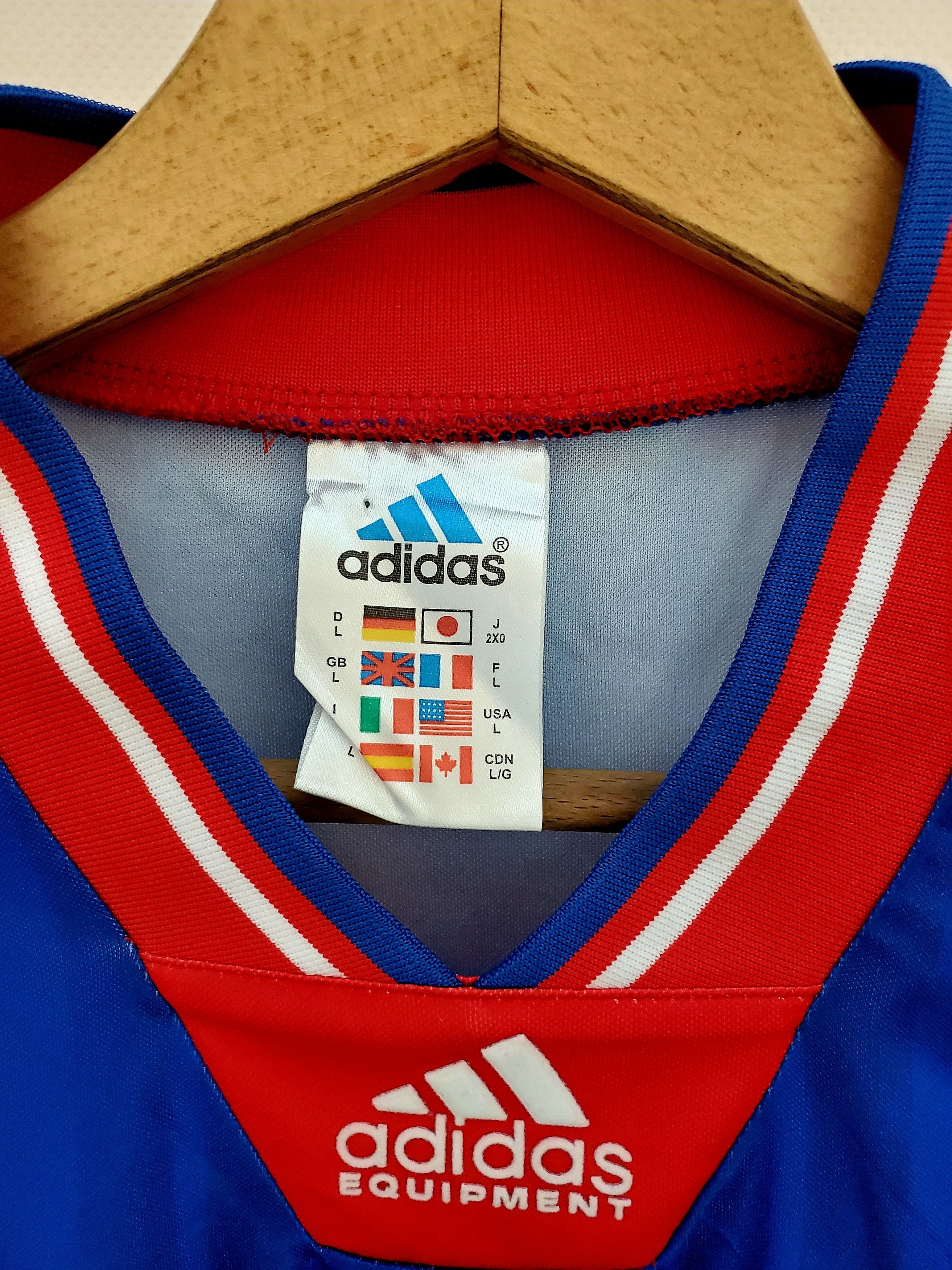 Vintage RANGERS SCOTLAND 1992/1994 HOME FOOTBALL SHIRT M Size US M / EU 48-50 / 2 - 3 Thumbnail