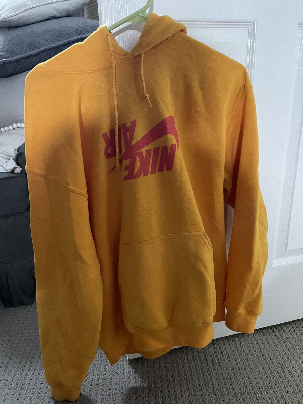 travis scott jordan hoodie khaki