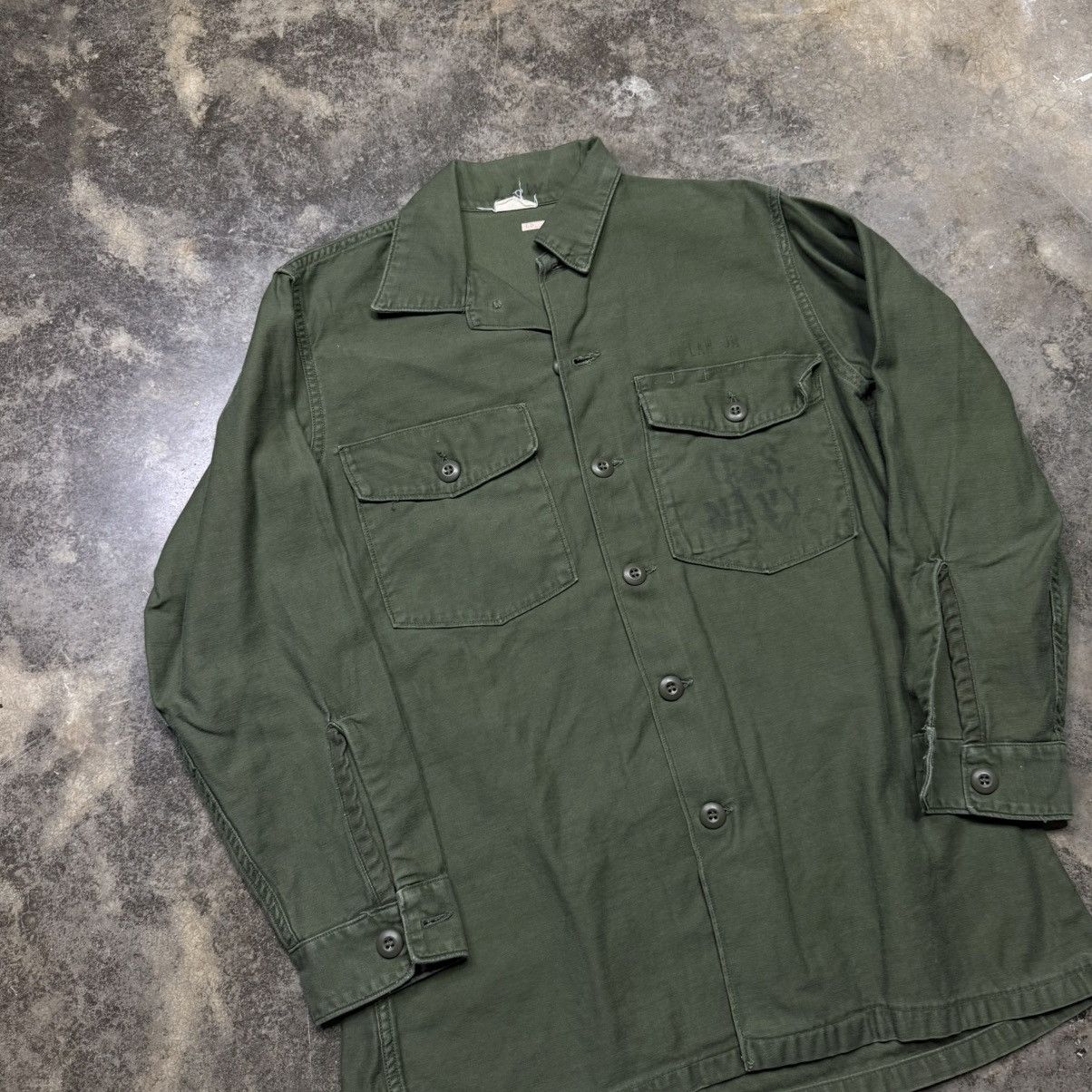 Vintage vintage green OG 107 US navy button up shirt Size US M / EU 48-50 / 2 - 2 Thumbnail