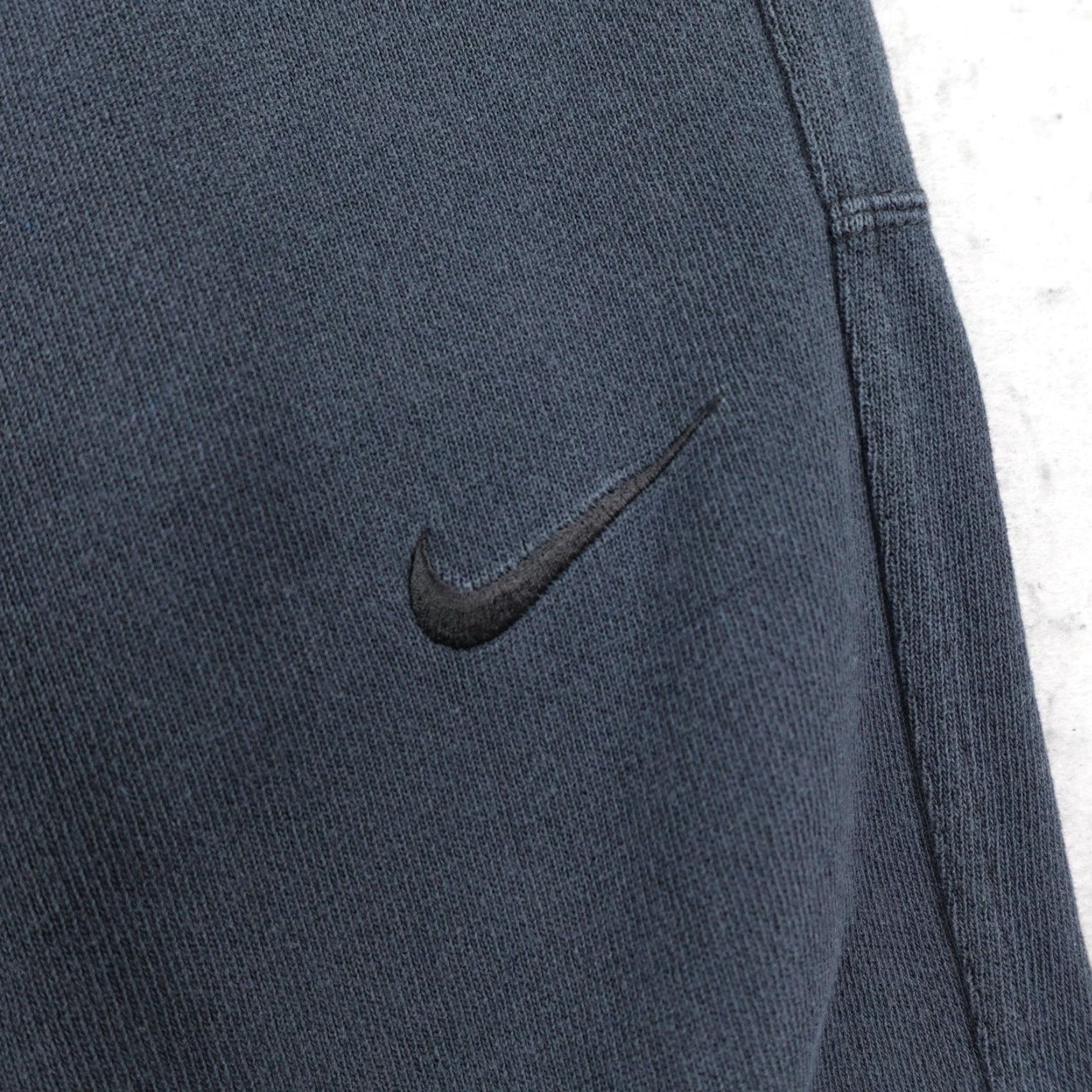 Nike Nike Dri-FIT Sweatpants Men Large Black Pants Sweatpants Basketball Gym LeBron James Distressed Pockets Adjustable Waist Drawstring Size US 33 - 4 Thumbnail