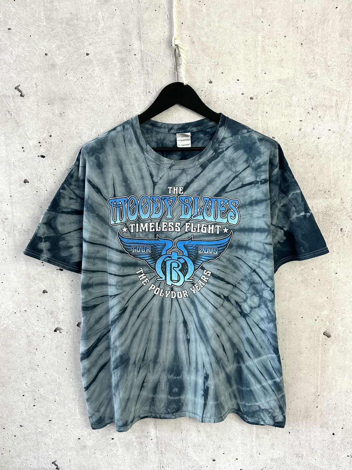 Band Tees Vintage Moody Blues Timeless Flight Tour Washed T-shirt Size US XXL / EU 58 / 5 - 1 Thumbnail