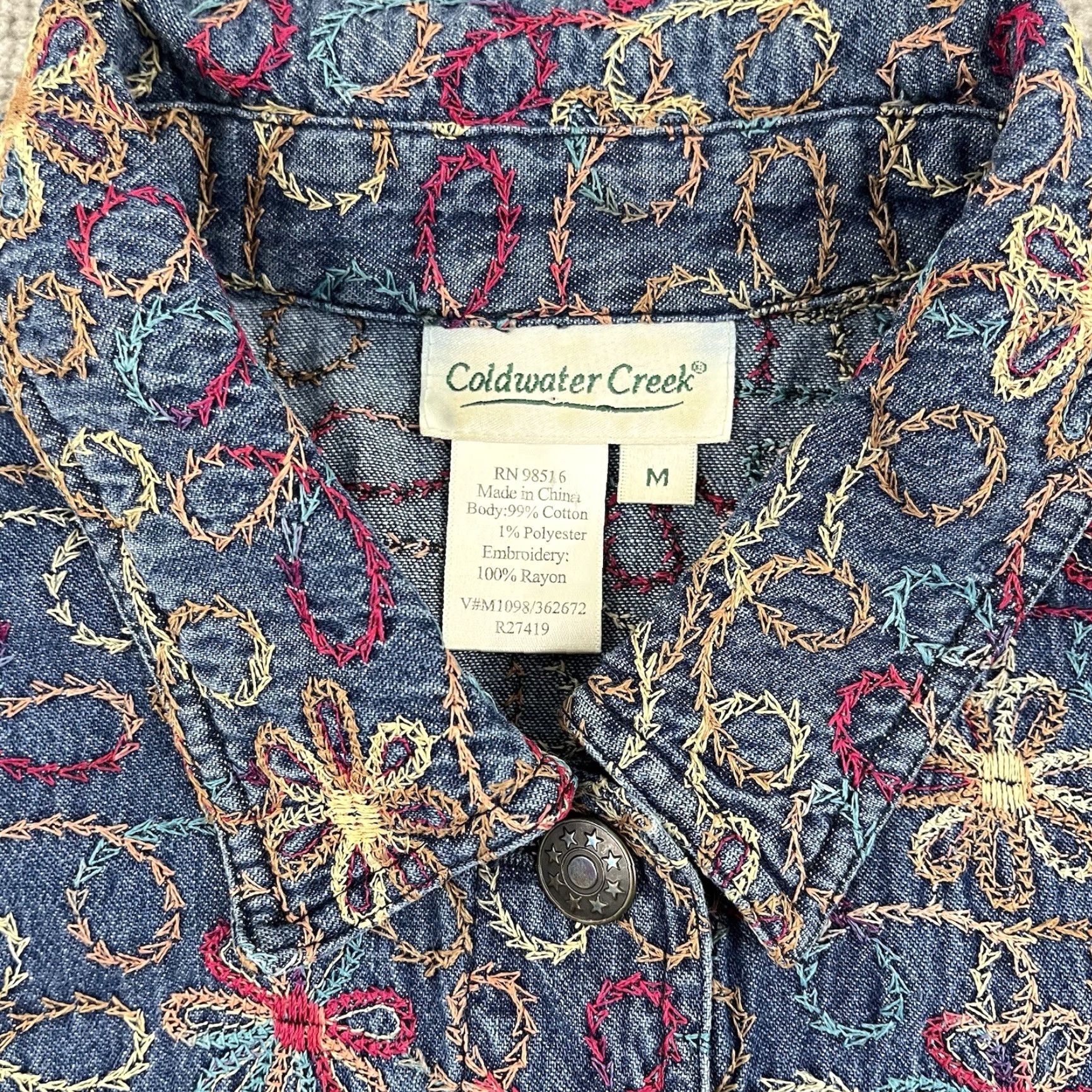 Coldwater Creek COLDWATER CREEK Jacket Womens Medium Blue Denim Floral Embroidered Button Up Size M / US 6-8 / IT 42-44 - 2 Thumbnail