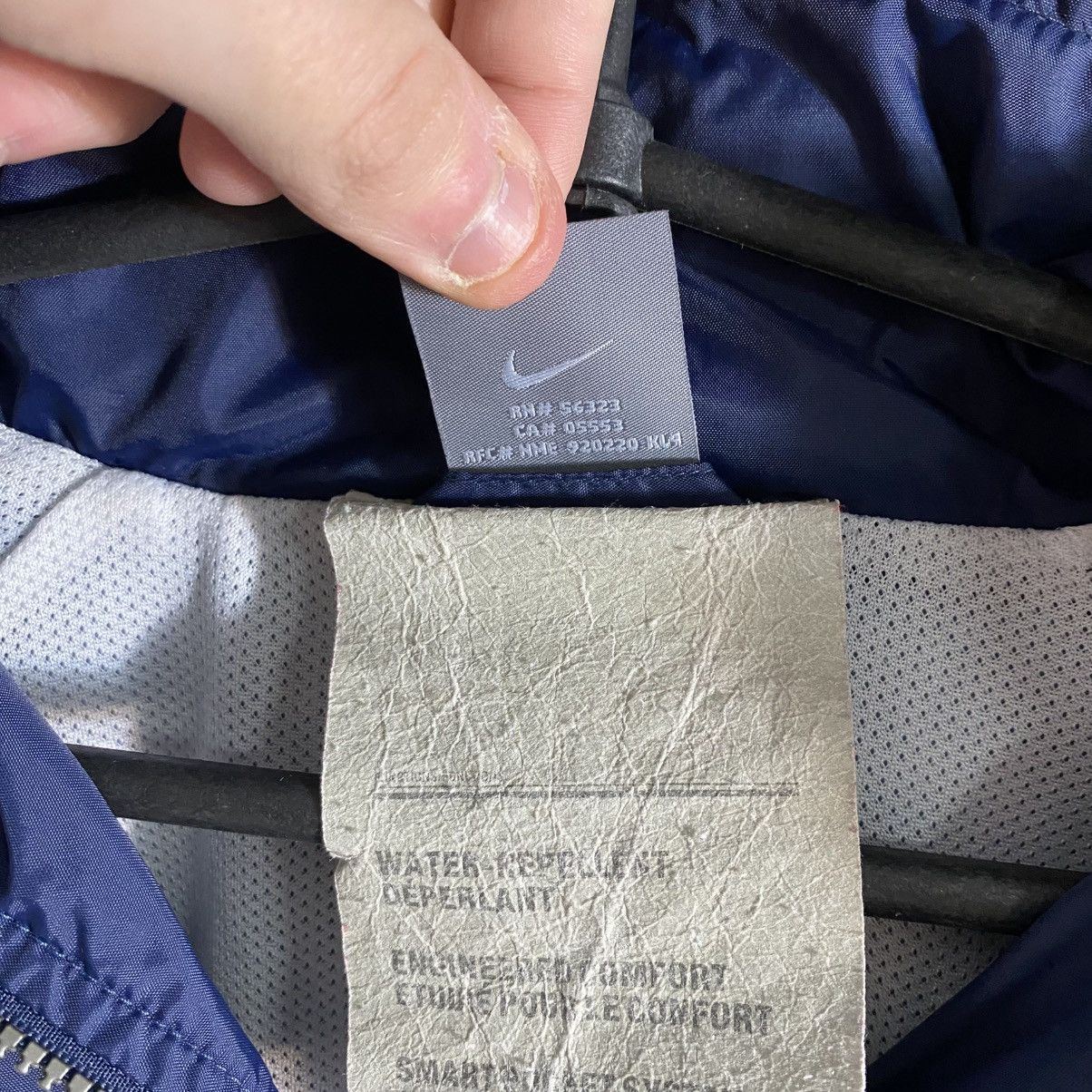 Nike Vintage Nike Track Jacket Striped Mini Swoosh 00s Y2K Size US L / EU 52-54 / 3 - 5 Thumbnail