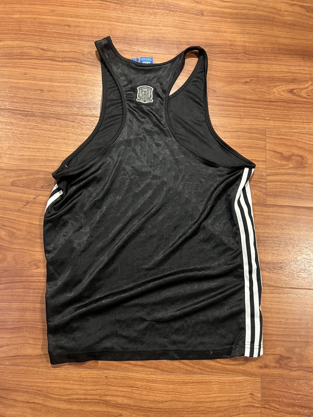 Adidas RARE 2016 Adidas Spain National Football Tank Top Jersey 3 Size US M / EU 48-50 / 2 - 2 Thumbnail