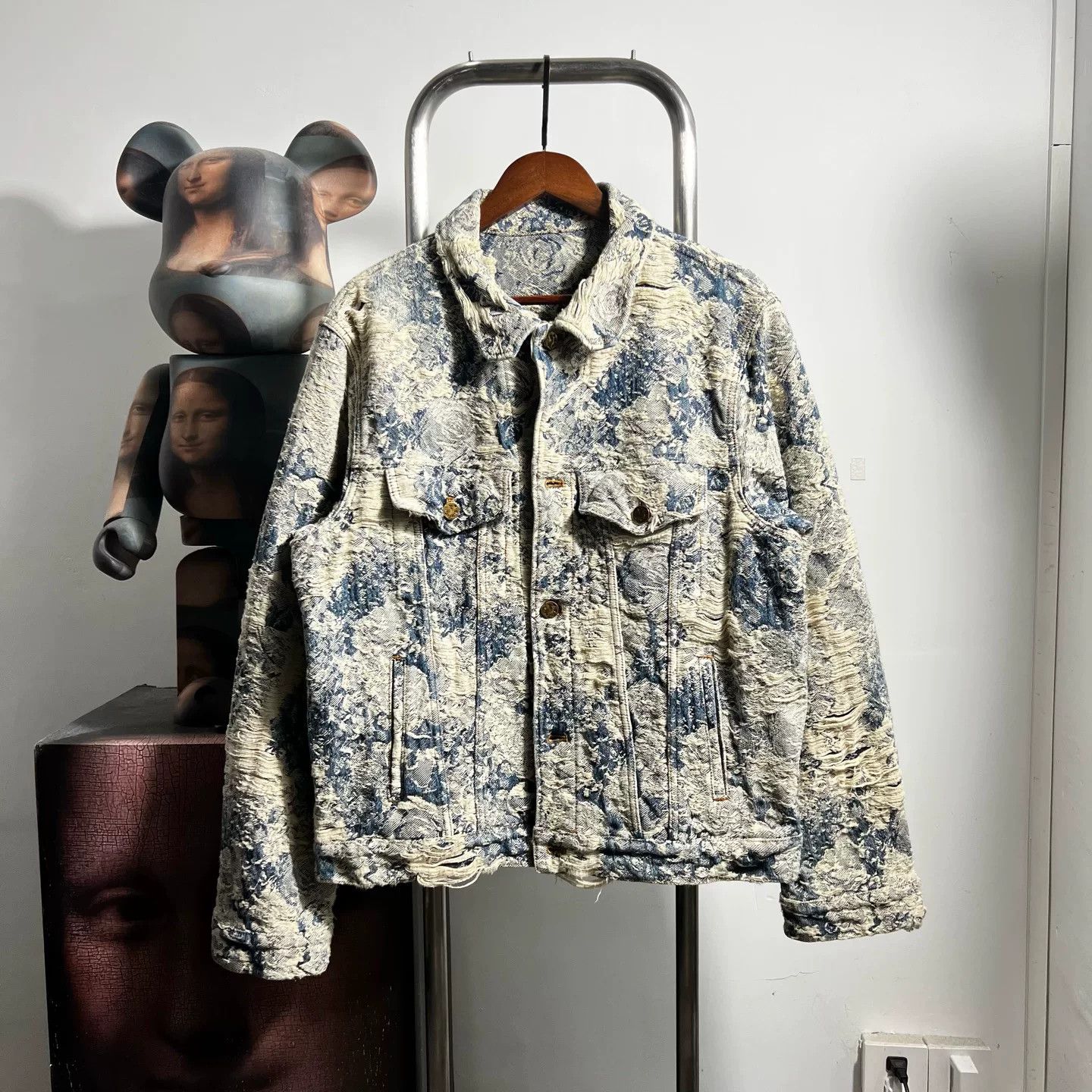Louis Vuitton Louis Vuitton Distressed Denim Jacket Size US L / EU 52-54 / 3 - 1 Thumbnail