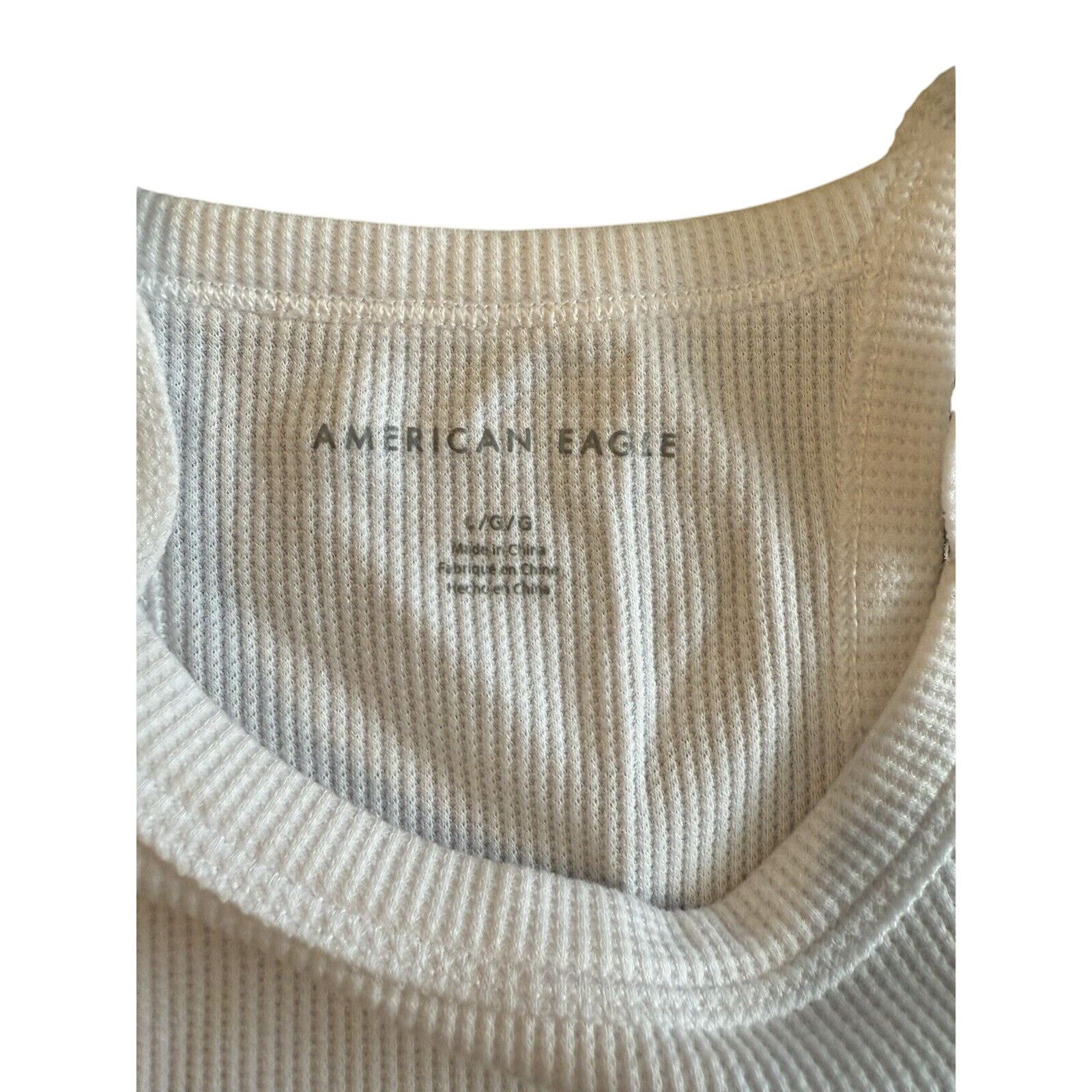 American Eagle Outfitters American Eagle Cropped Tank White Waffle Knit Sleeveless Size L / US 10 / IT 46 - 3 Thumbnail